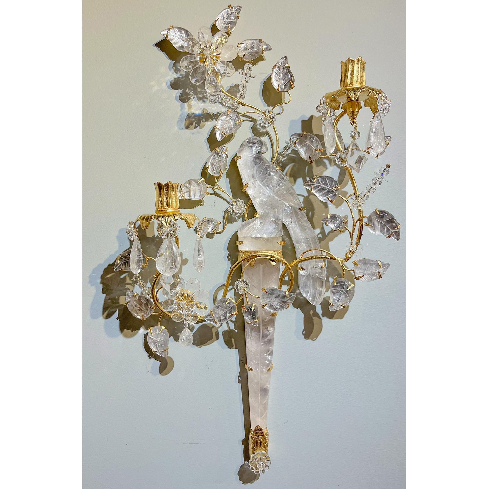 Pair of Baguès-style Parakeet Gilt Bronze Carved in Rock Crystal Wall Sconces In Good Condition In New York, NY