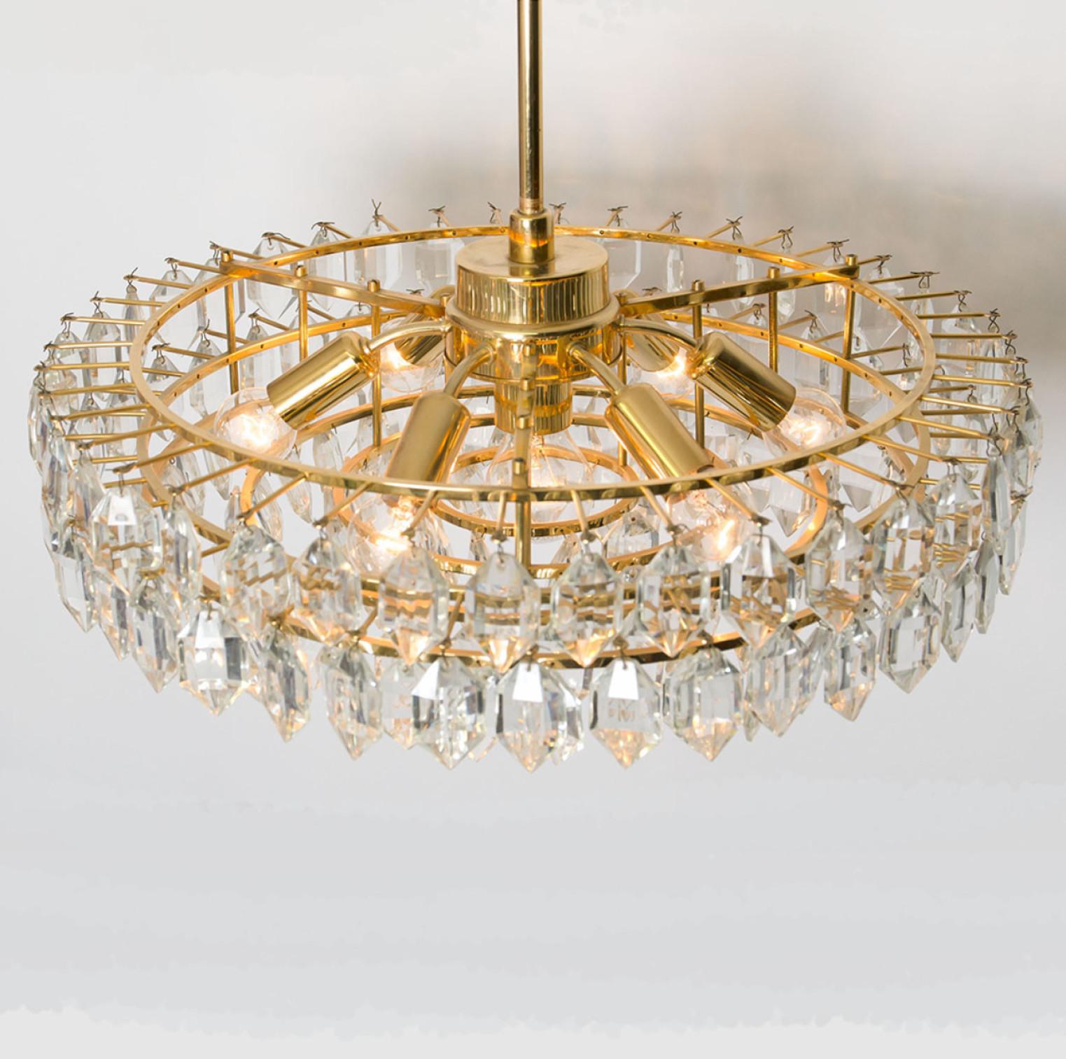 Pair of Bakalowits & Sohne Chandeliers, Brass and Crystal Glass, Austria, 1960s For Sale 6