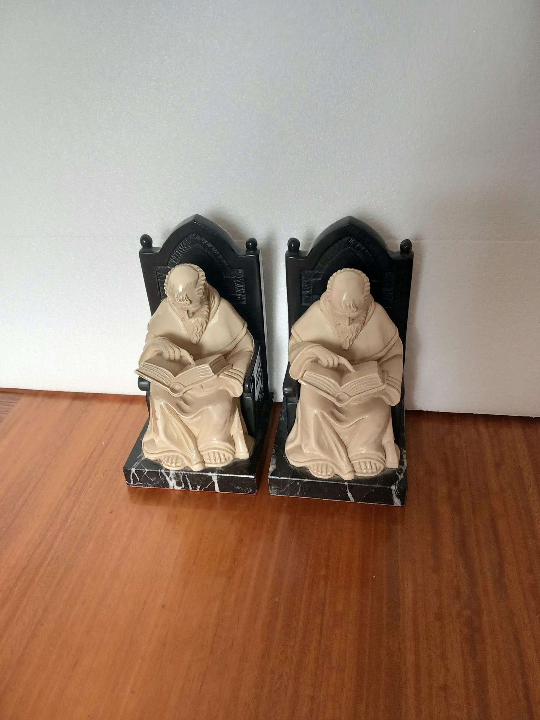 Bookends Pair of Bakelite and Marble  in Form of Medieval Library Very Original For Sale 8
