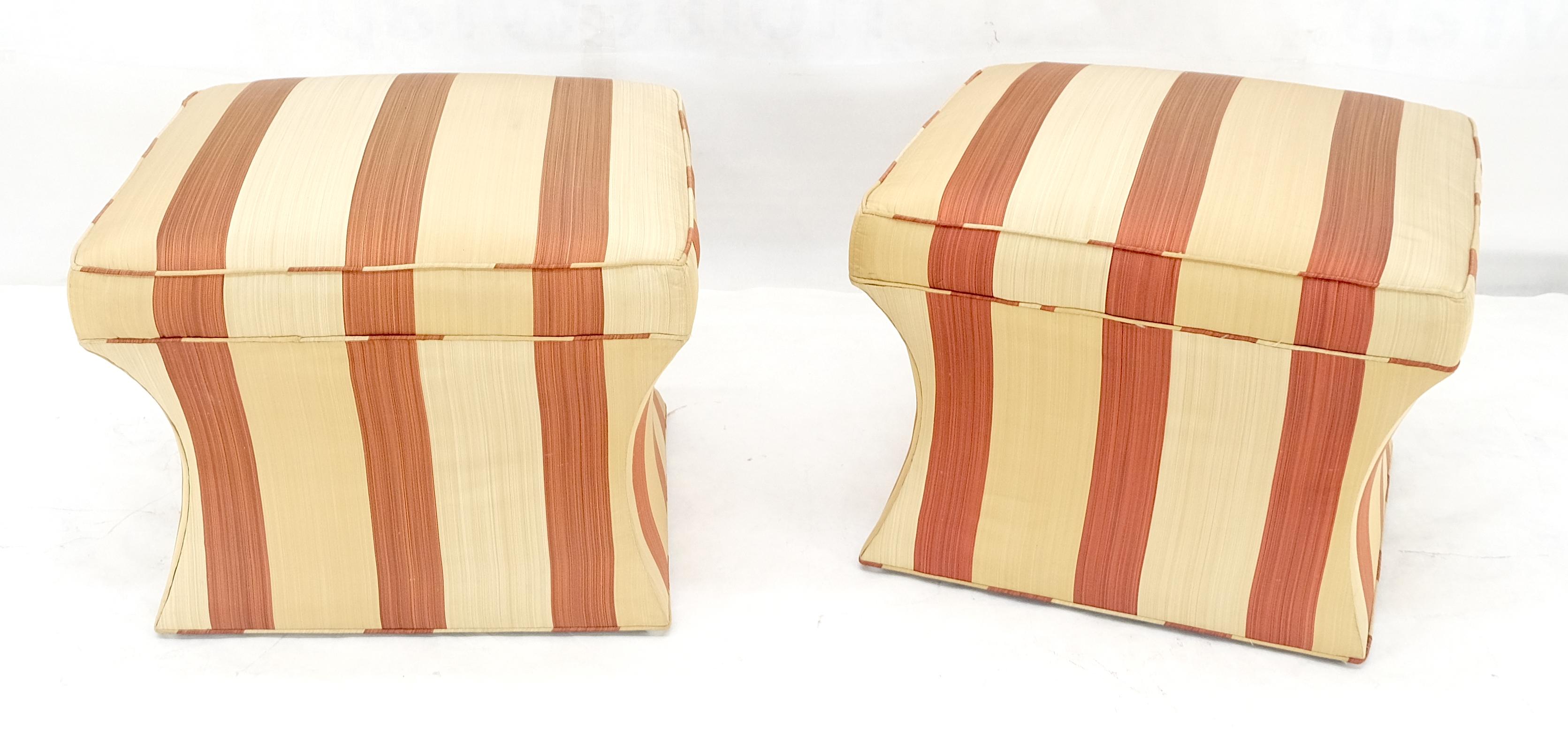 Américain Paire de Baker 1970  Bancs en soie rayée en forme de cubes concaves CLEAN en vente