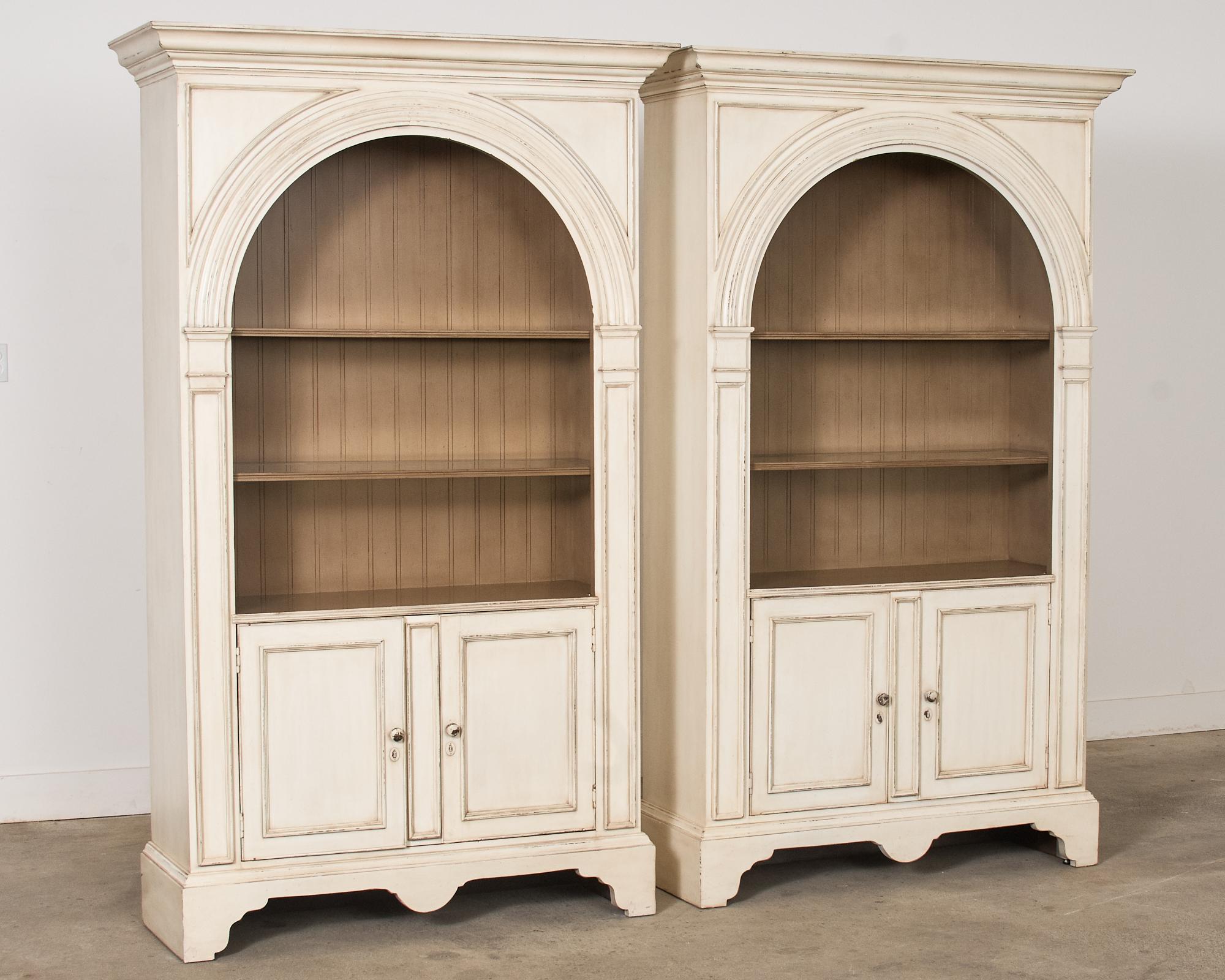 Pair of Baker Architectural Neoclassical Style Painted Library Bookcases In Good Condition For Sale In Rio Vista, CA
