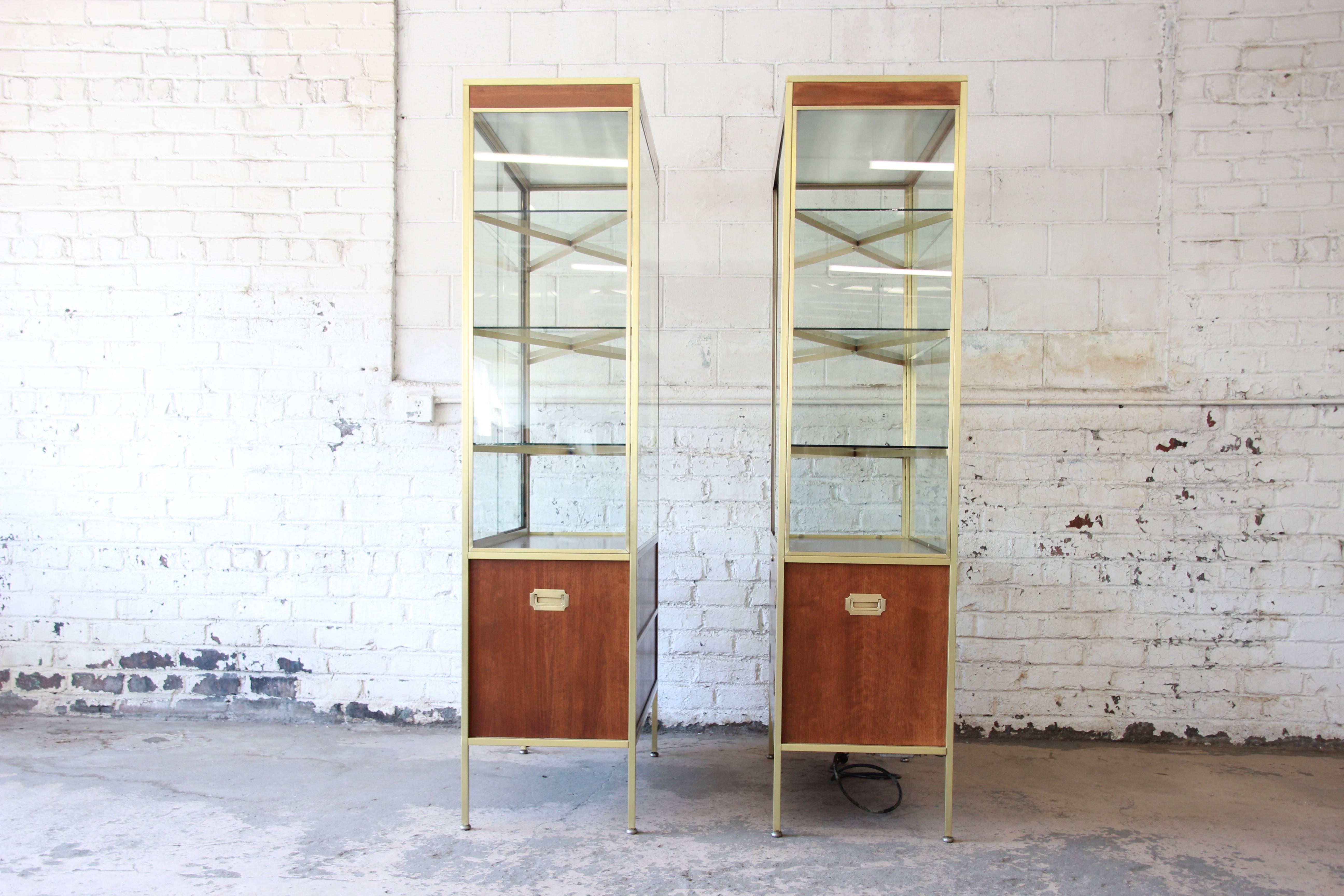 Pair of Baker Furniture Hollywood Regency Campaign Style Display Cabinets 6