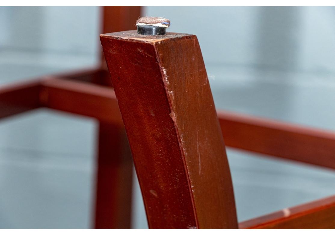 Américain Paire de chaises d'appoint rembourrées de Baker Furniture en vente