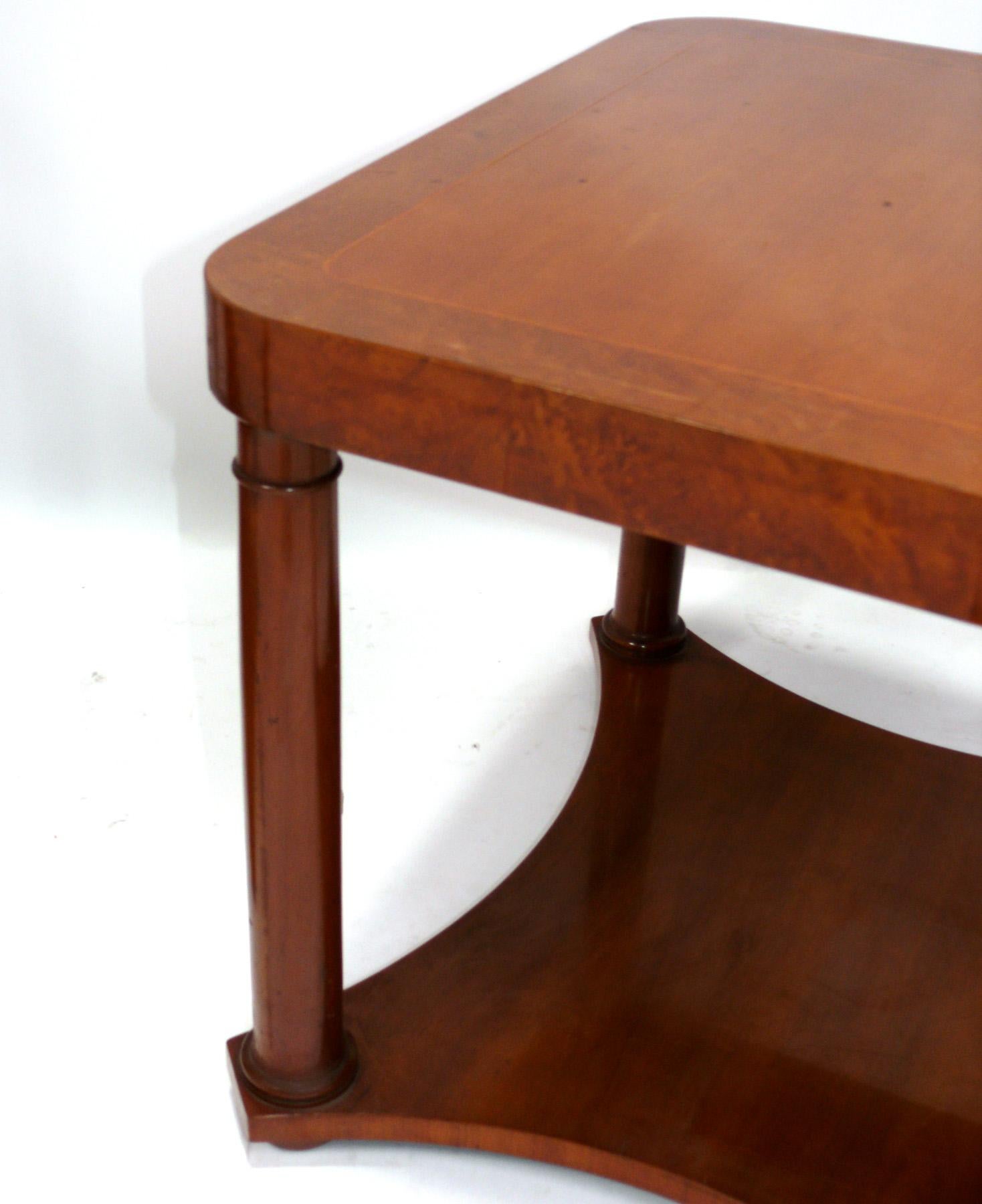 Pair of Baker Neoclassical End Tables or Nightstands In Good Condition For Sale In Atlanta, GA