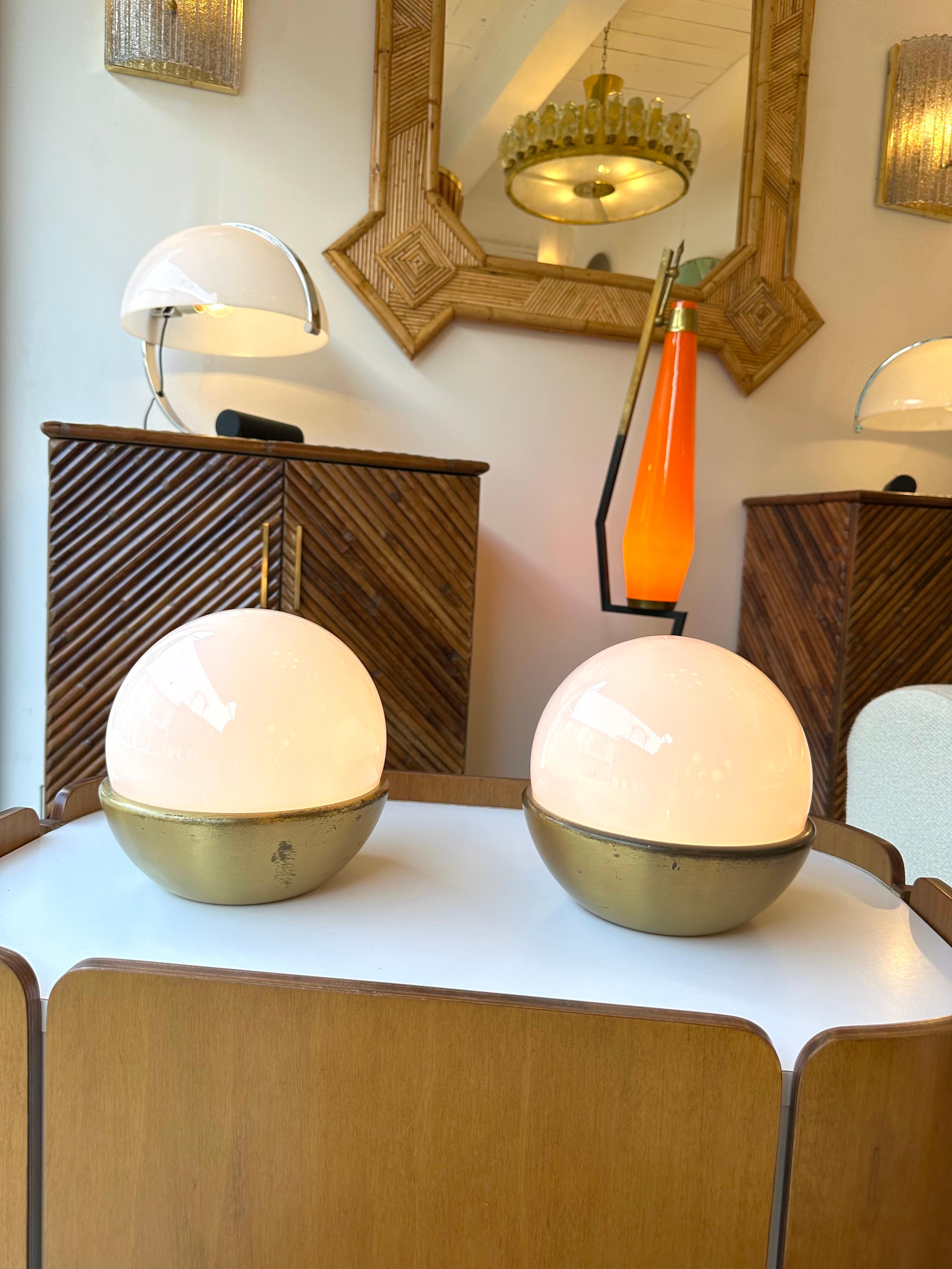 Mid-Century Modern Pair of Ball Lamps Brass and Opaline Murano Glass.  Italy, 1970s For Sale