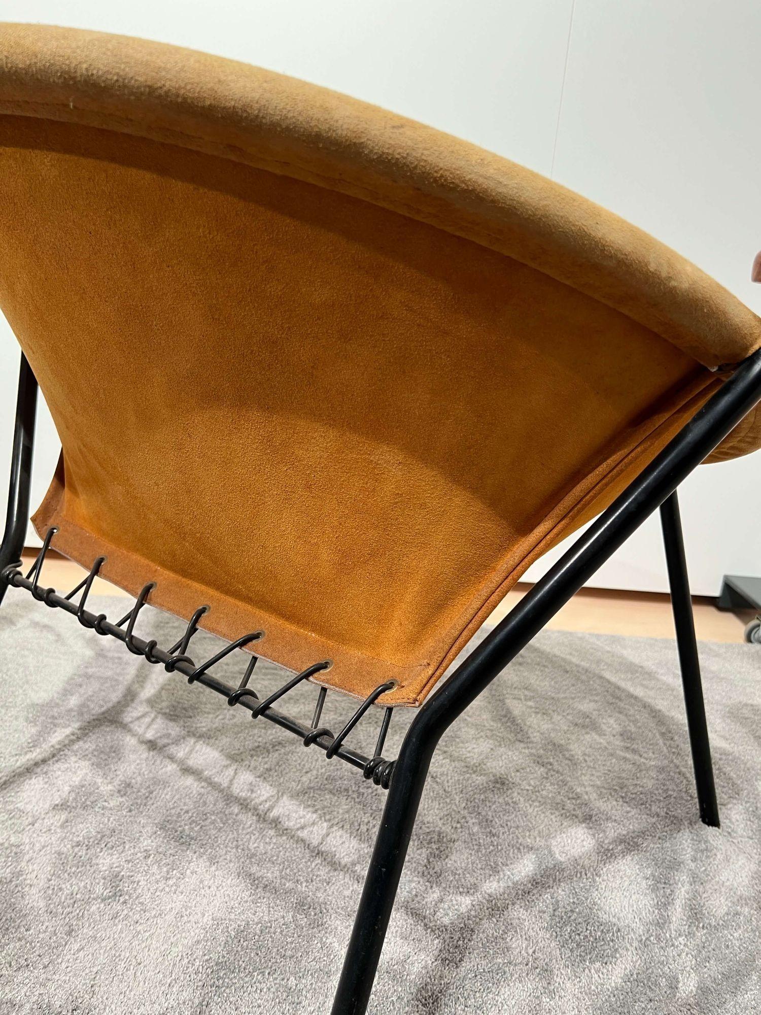 Metal Pair of ‚Balloon’ Lounge Chairs by Hans Olsen, Yellow Suede, Denmark, circa 1960 For Sale