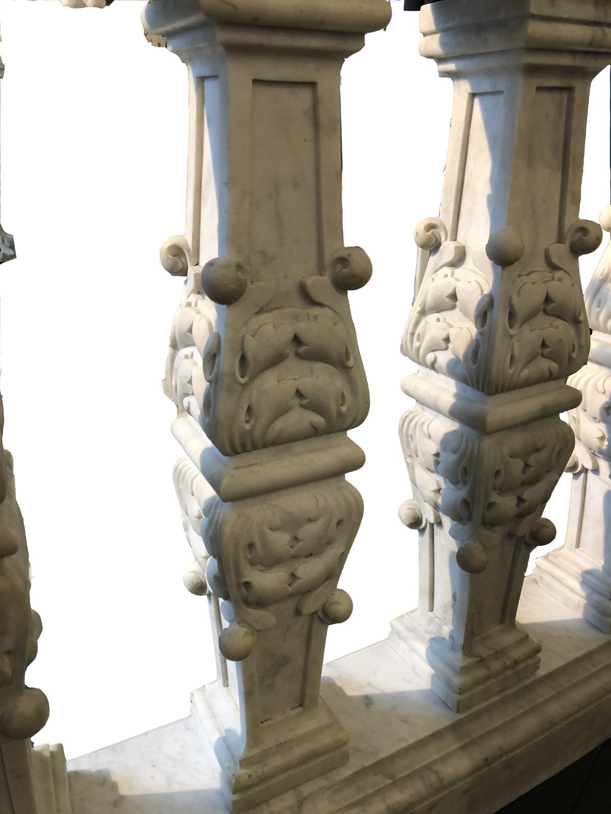 Pair of Balustrades in Carrara Marble, France Late 18th Century 2