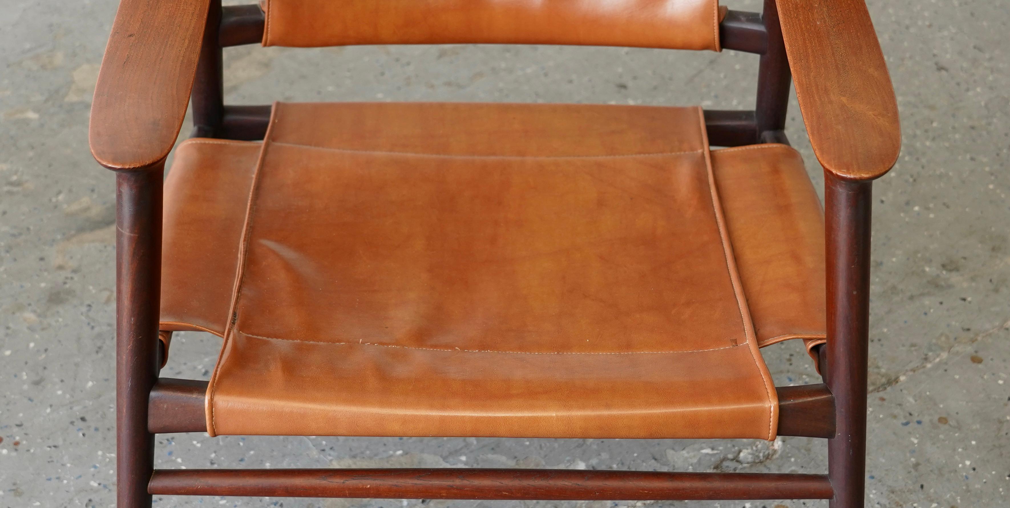 Paire de Bambi   Moderne danois  lounge Rolf Rastad & Adolf Relling  Chaises Bon état - En vente à Las Vegas, NV