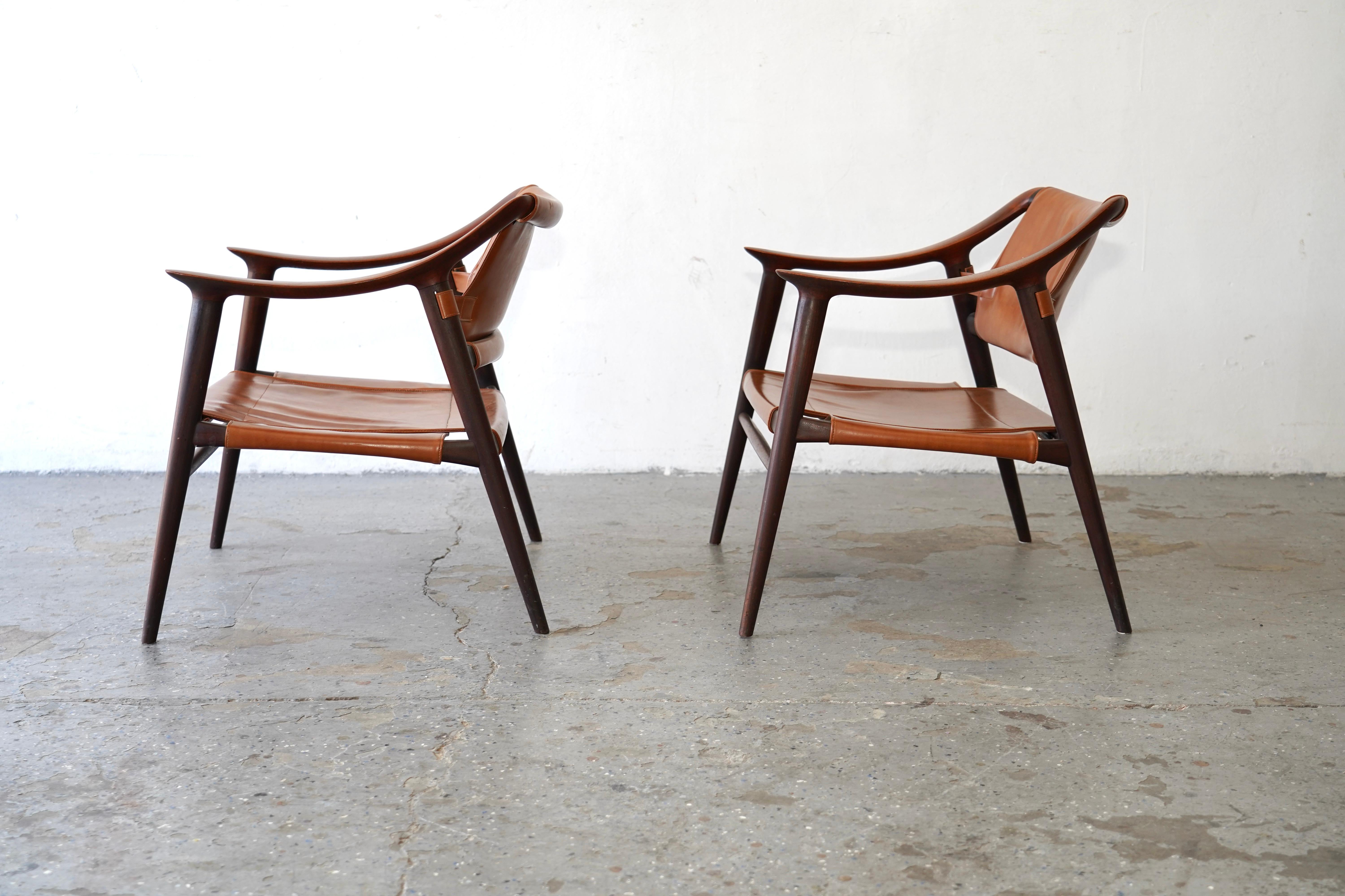 Teck Paire de Bambi   Moderne danois  lounge Rolf Rastad & Adolf Relling  Chaises en vente
