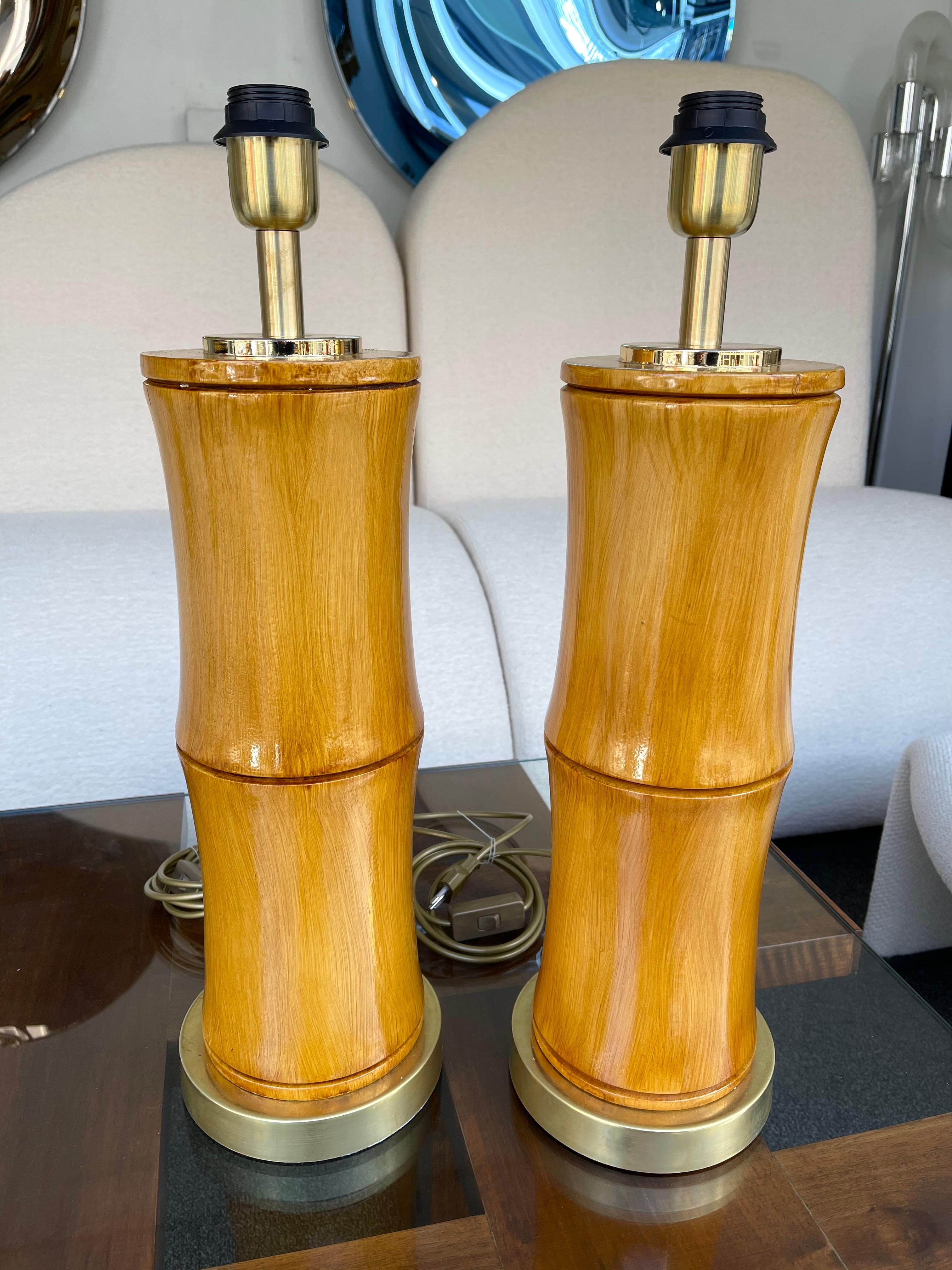 Pair of Bamboo and Brass Lamps, Italy For Sale 5