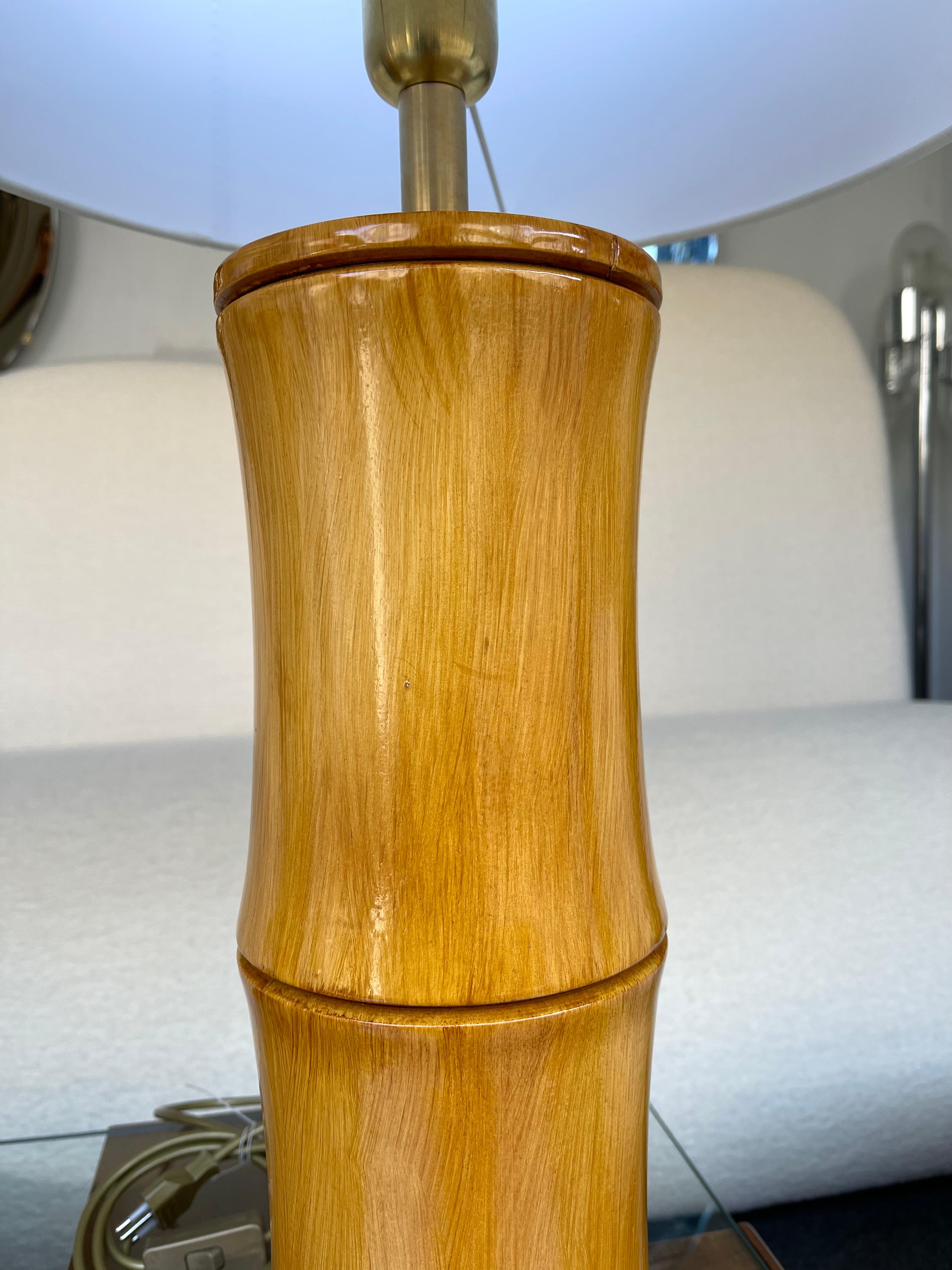 Laiton Paire de lampes en bambou et laiton, Italie en vente