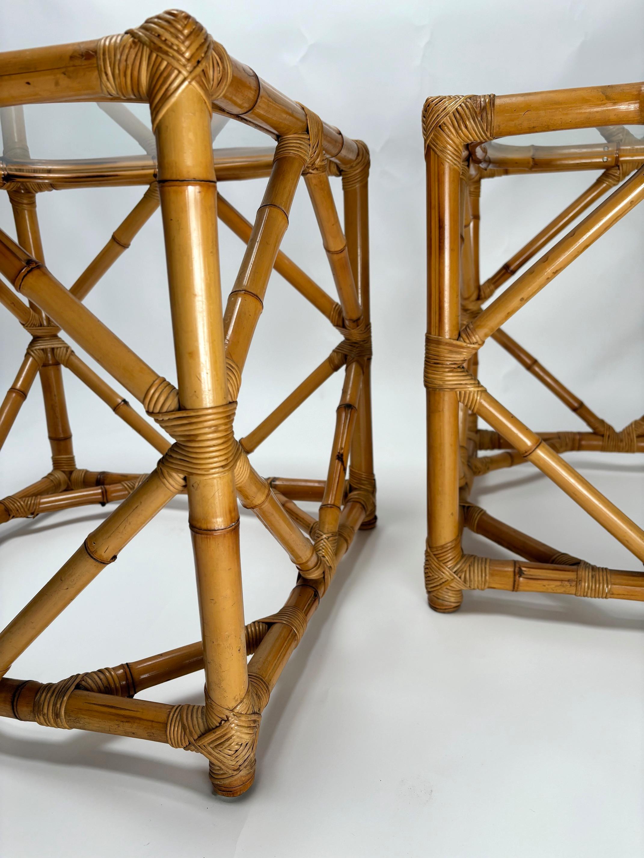 Pair of Bamboo and Glass Nightstands by Vivai del Sud, Italy, 1970s In Good Condition For Sale In Argelato, BO