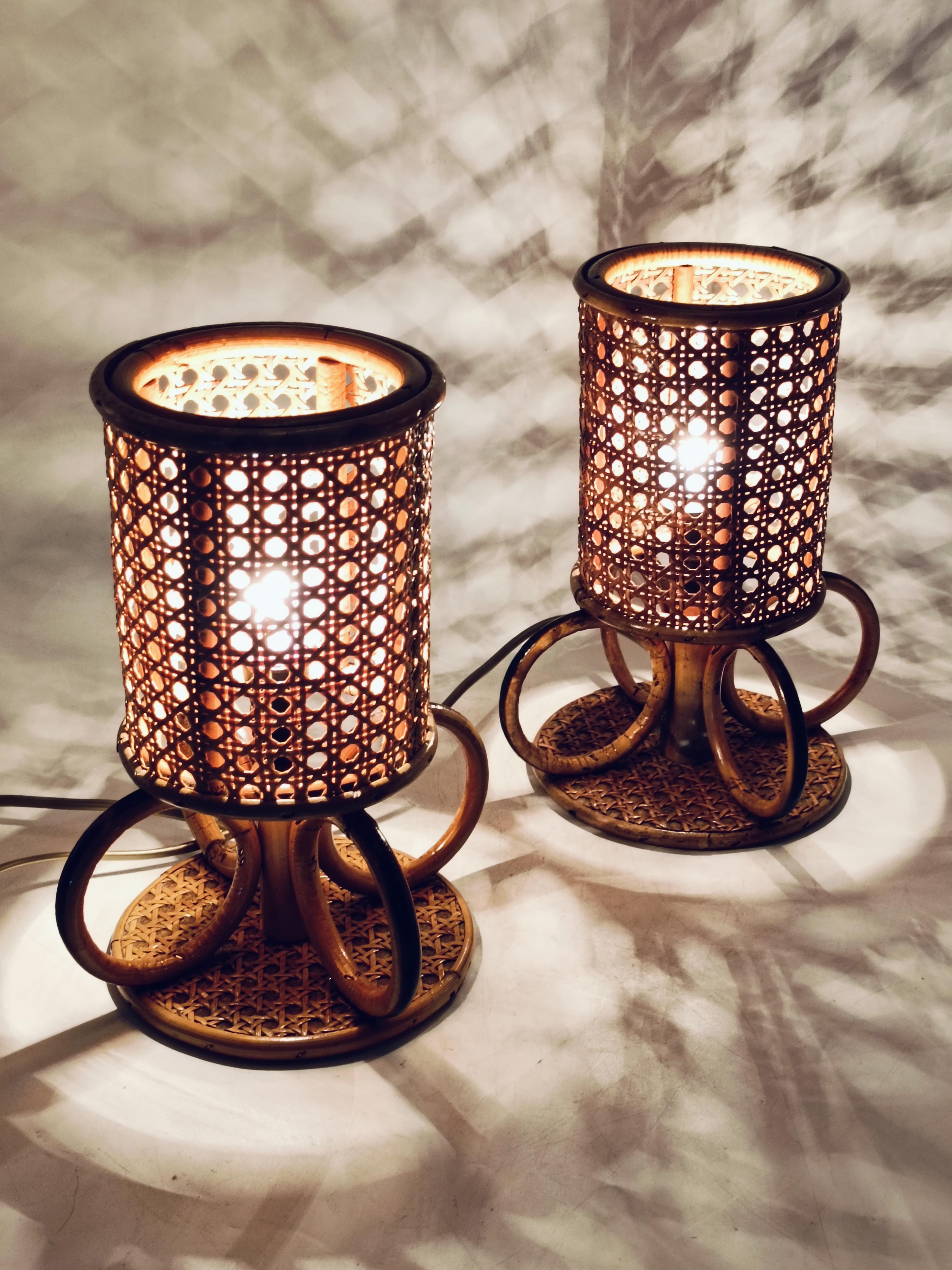 Paar Tischlampen aus Bambus und Rattan, Italien 1960er Jahre (Mitte des 20. Jahrhunderts) im Angebot
