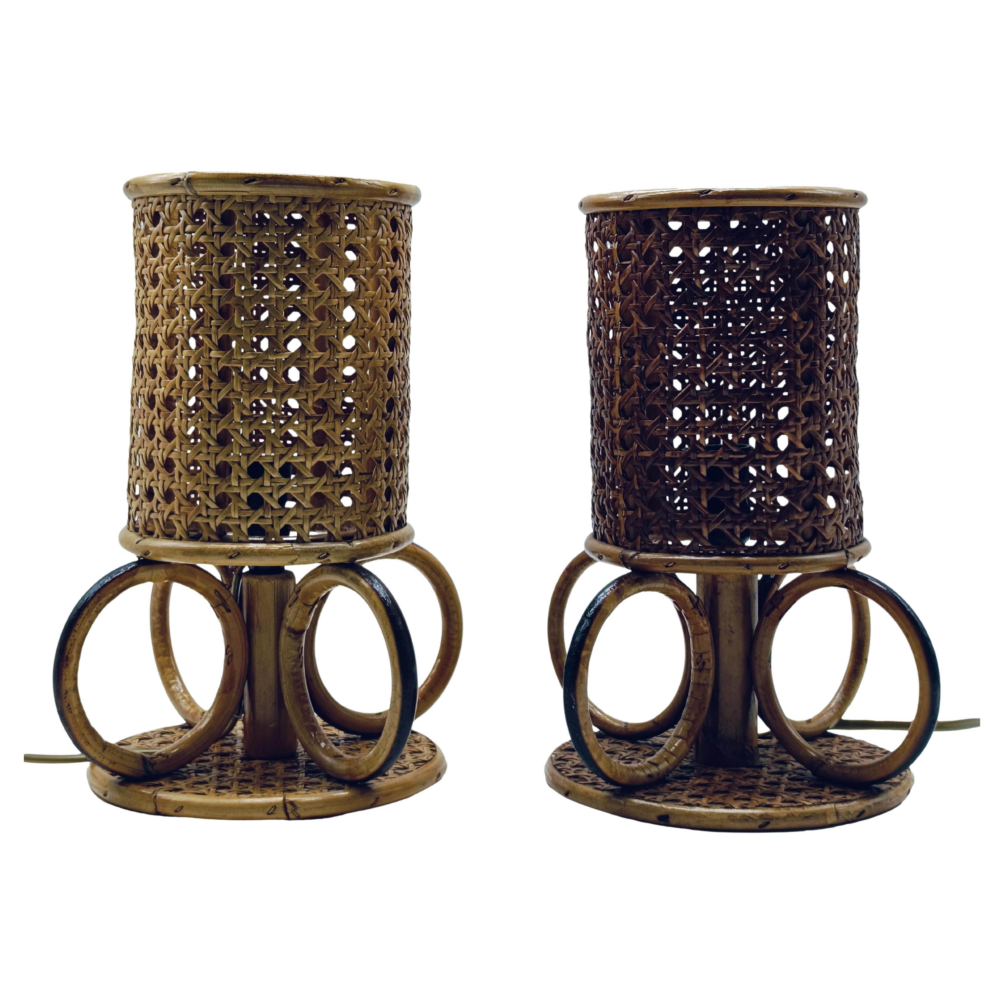 Pareja de lámparas de mesa de bambú y ratán, Italia Años 60