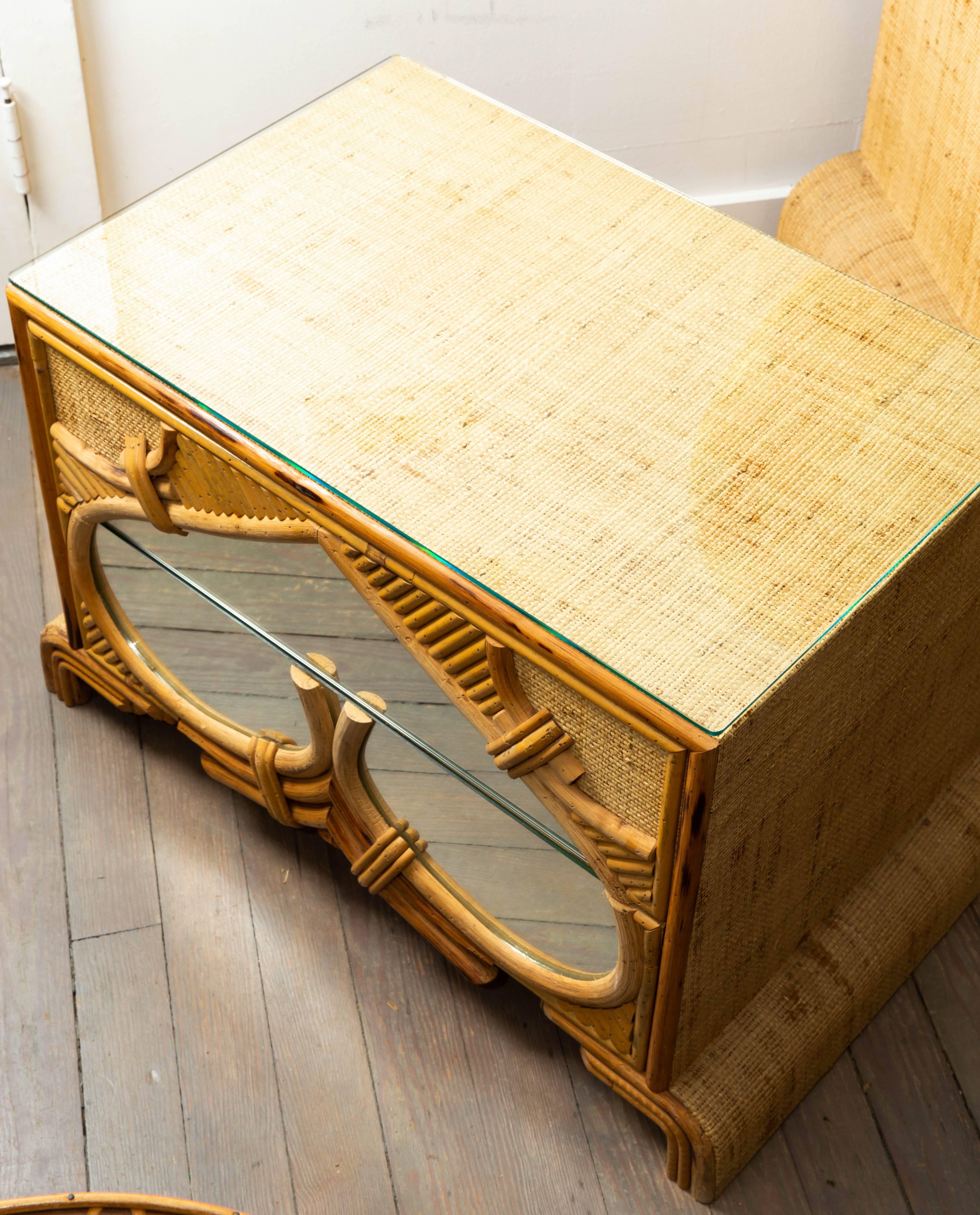 20th Century Pair of Bamboo and Reed Two-Drawer Chests with Glass Tops For Sale