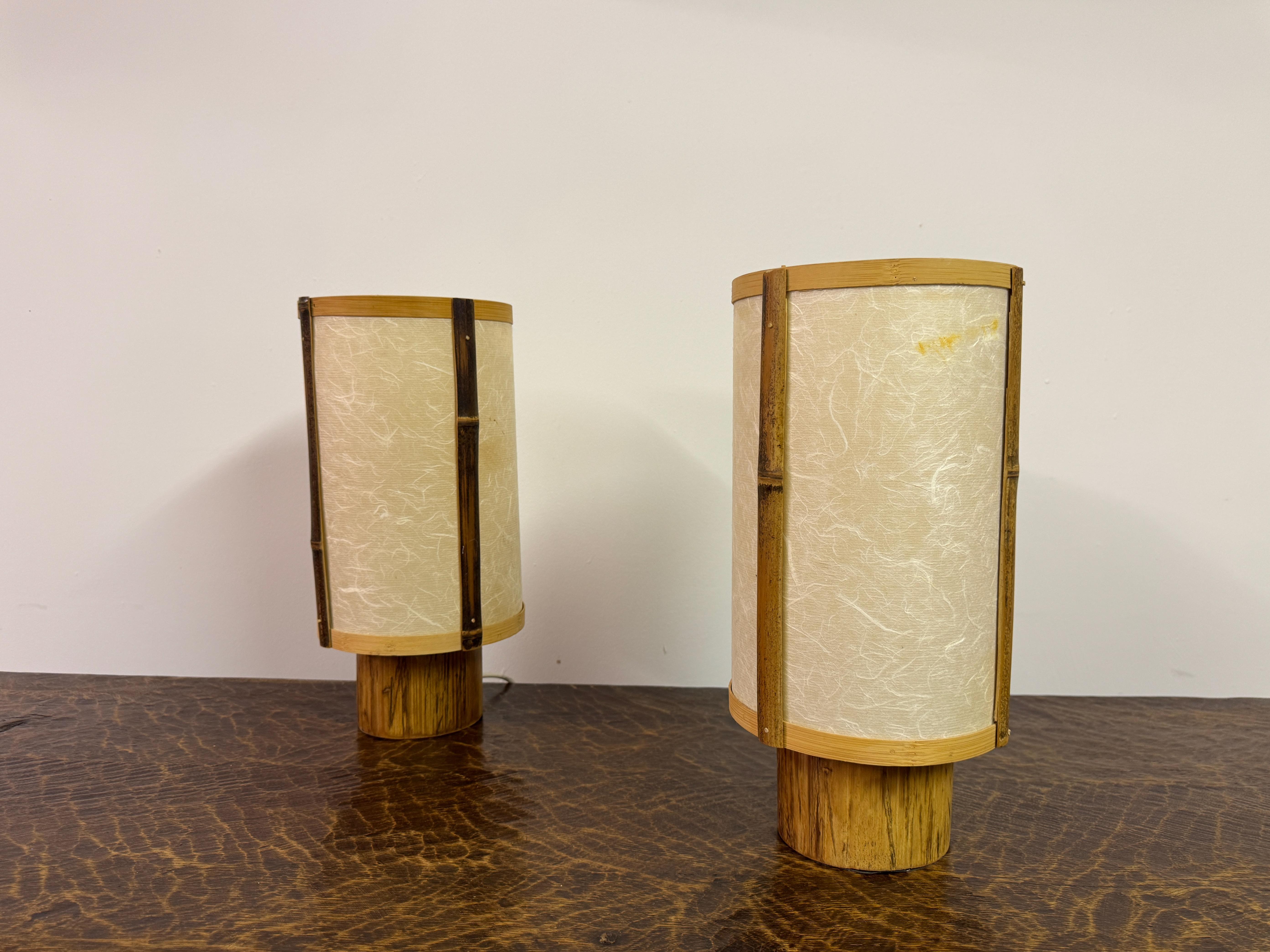 Coppia di lampade da tavolo in bambù e carta di riso, nello stile di George Nakashima in vendita 6