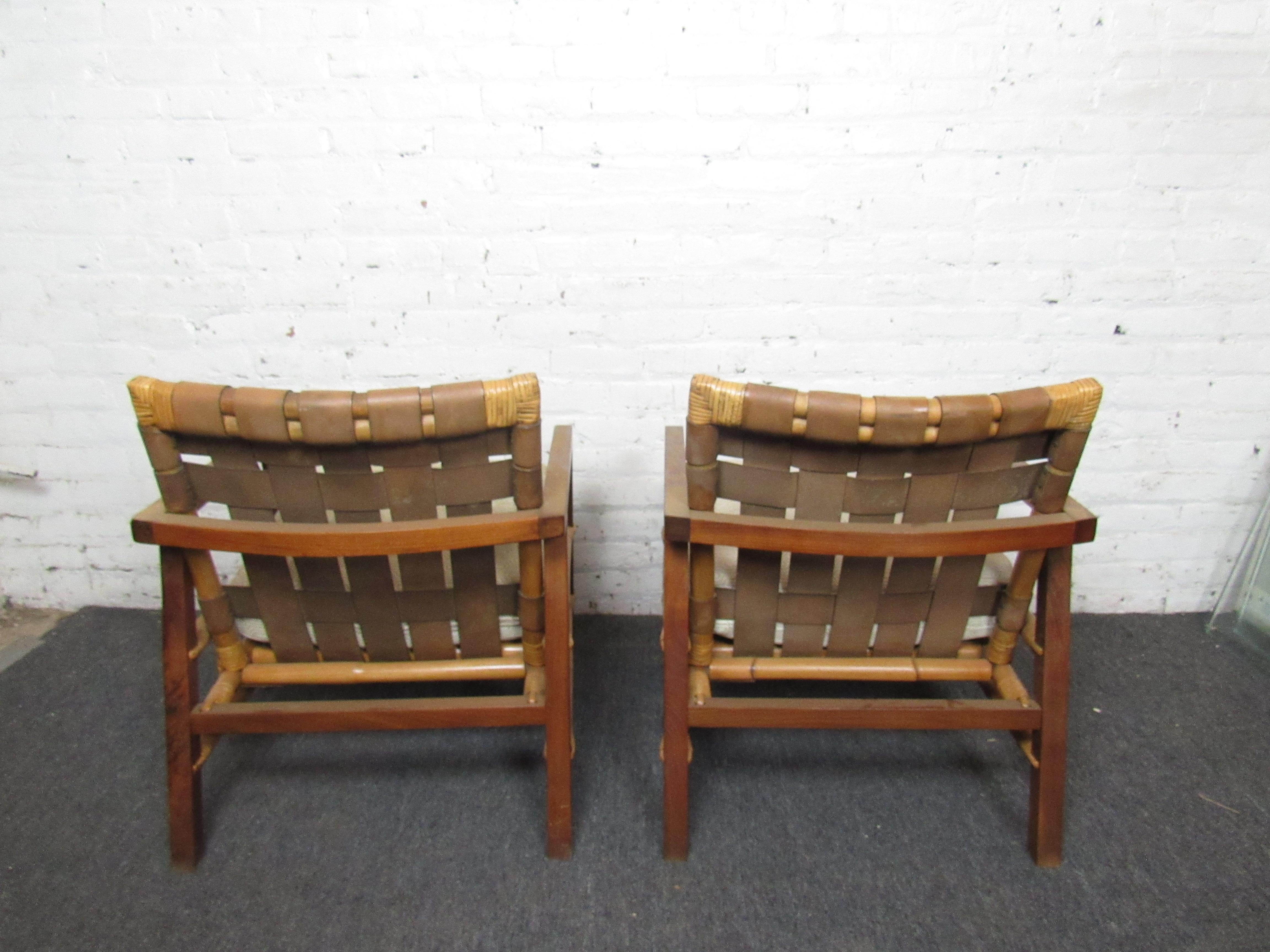 Pair of Bamboo and Teak Lounge Chairs 1