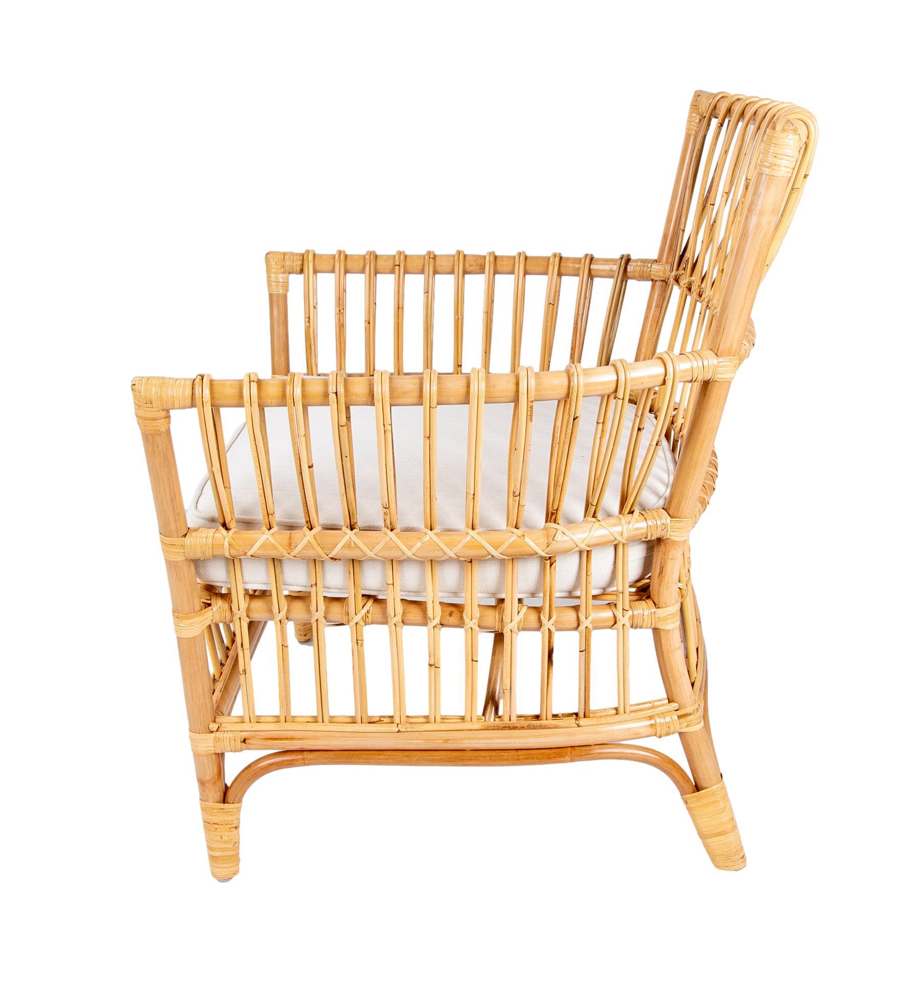 Pair of Bamboo and Wicker Armchairs with White Cushions For Sale 4