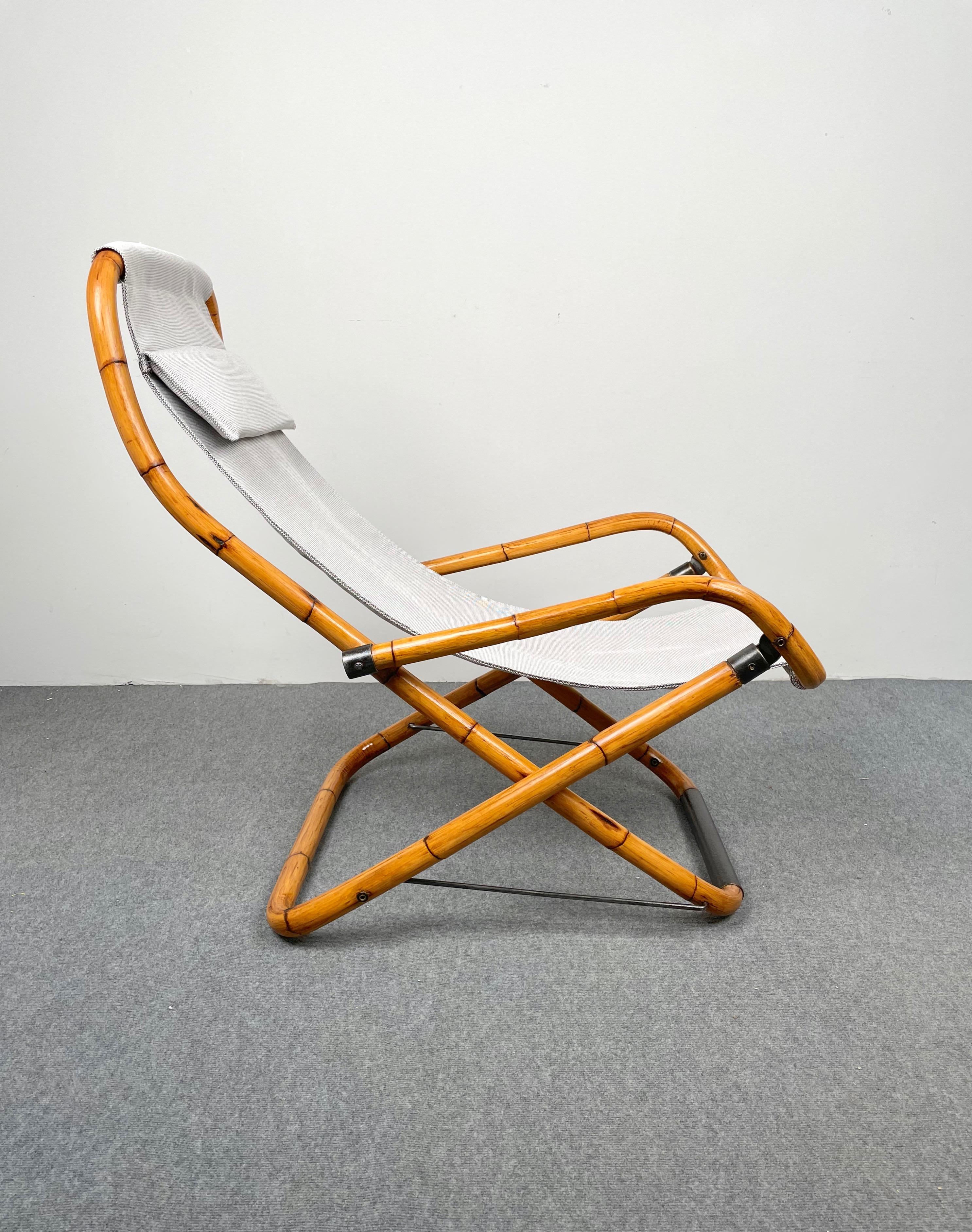 Metal Pair of Bamboo, Iron and Fabric Folding Lounge Deck Chair, Italy, 1960s For Sale