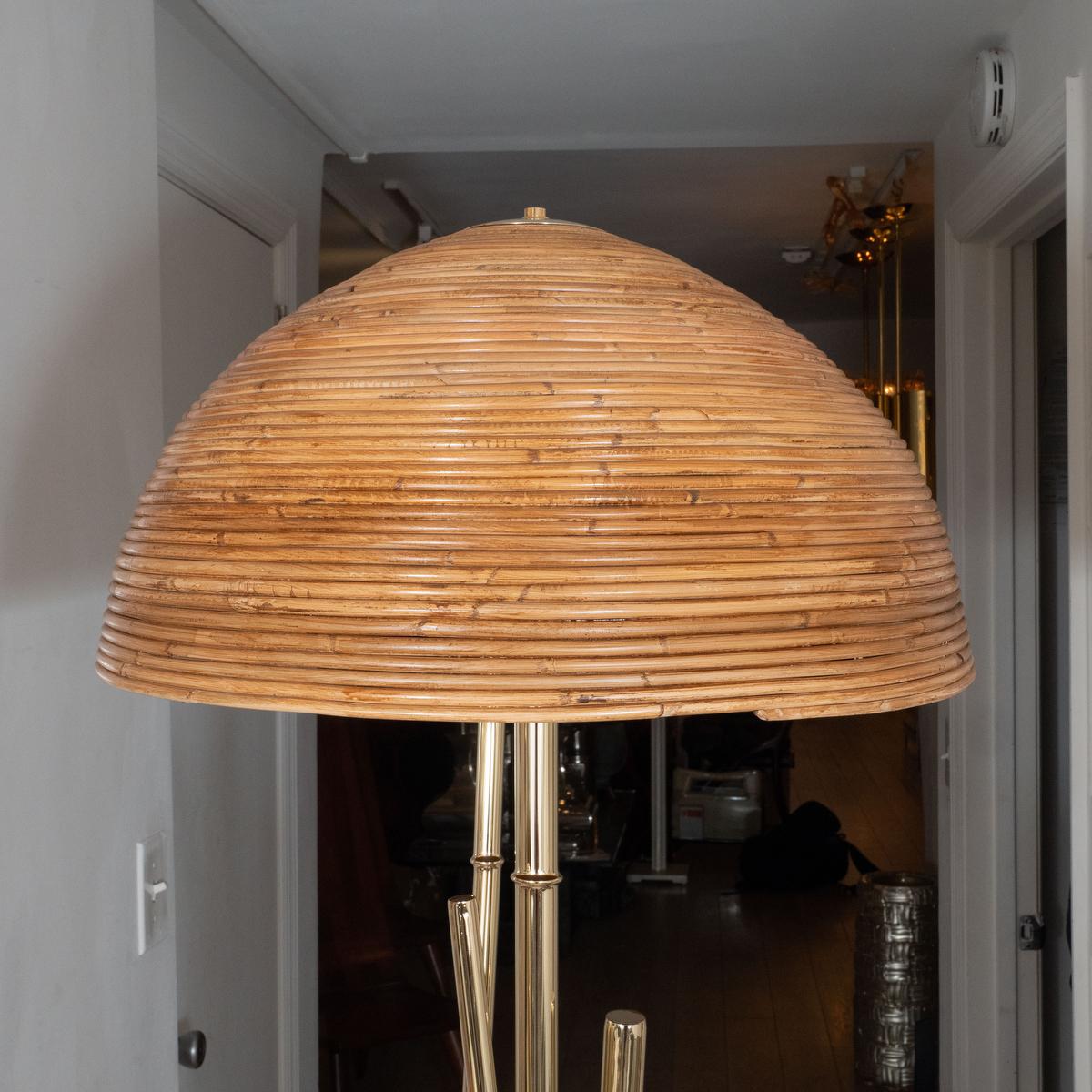 Mid-Century Modern Paire de lampadaires à motif de bambou en vente