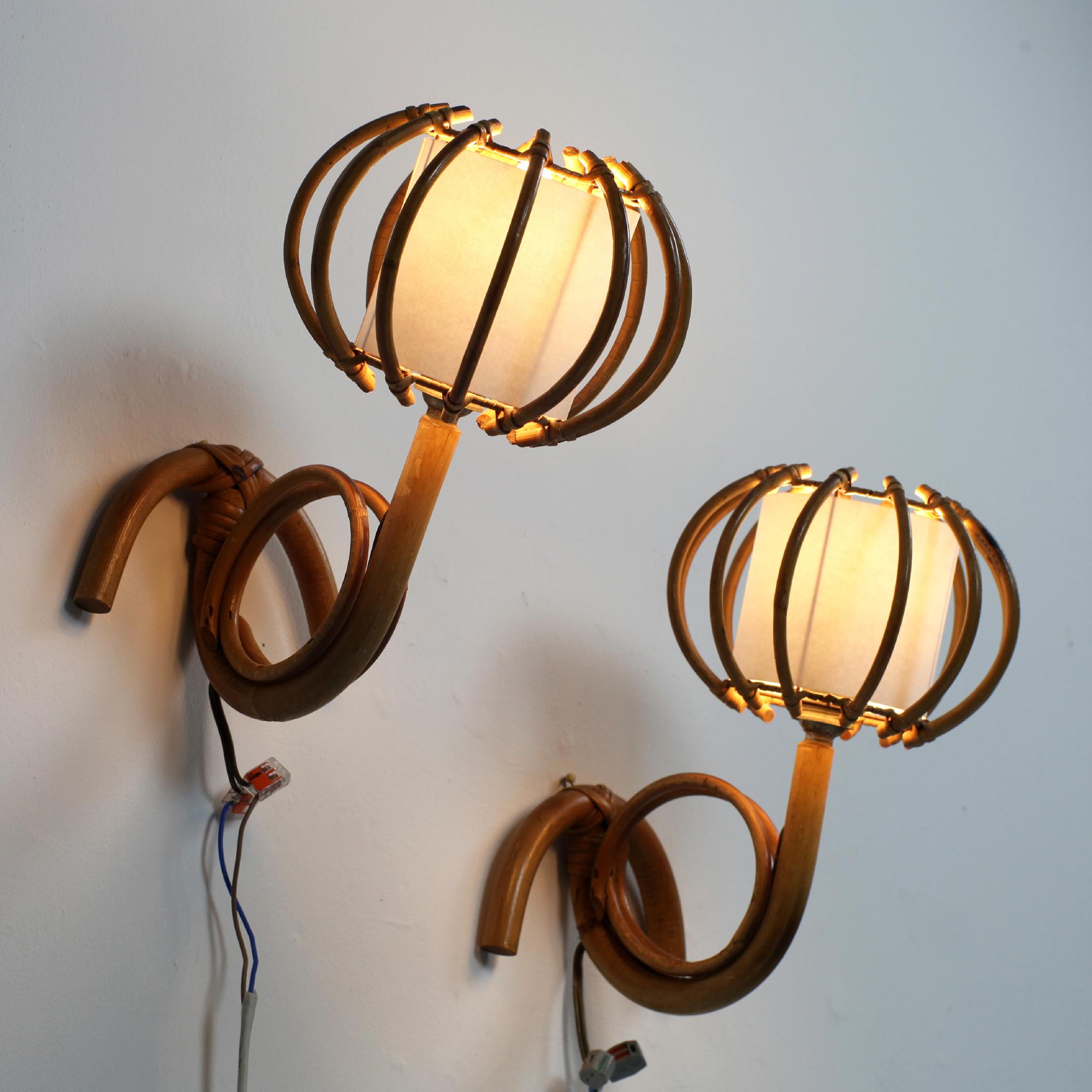 Pair of Bamboo Rattan Louis Sognot Wall Light France 1960 In Good Condition For Sale In Saint  Ouen, FR