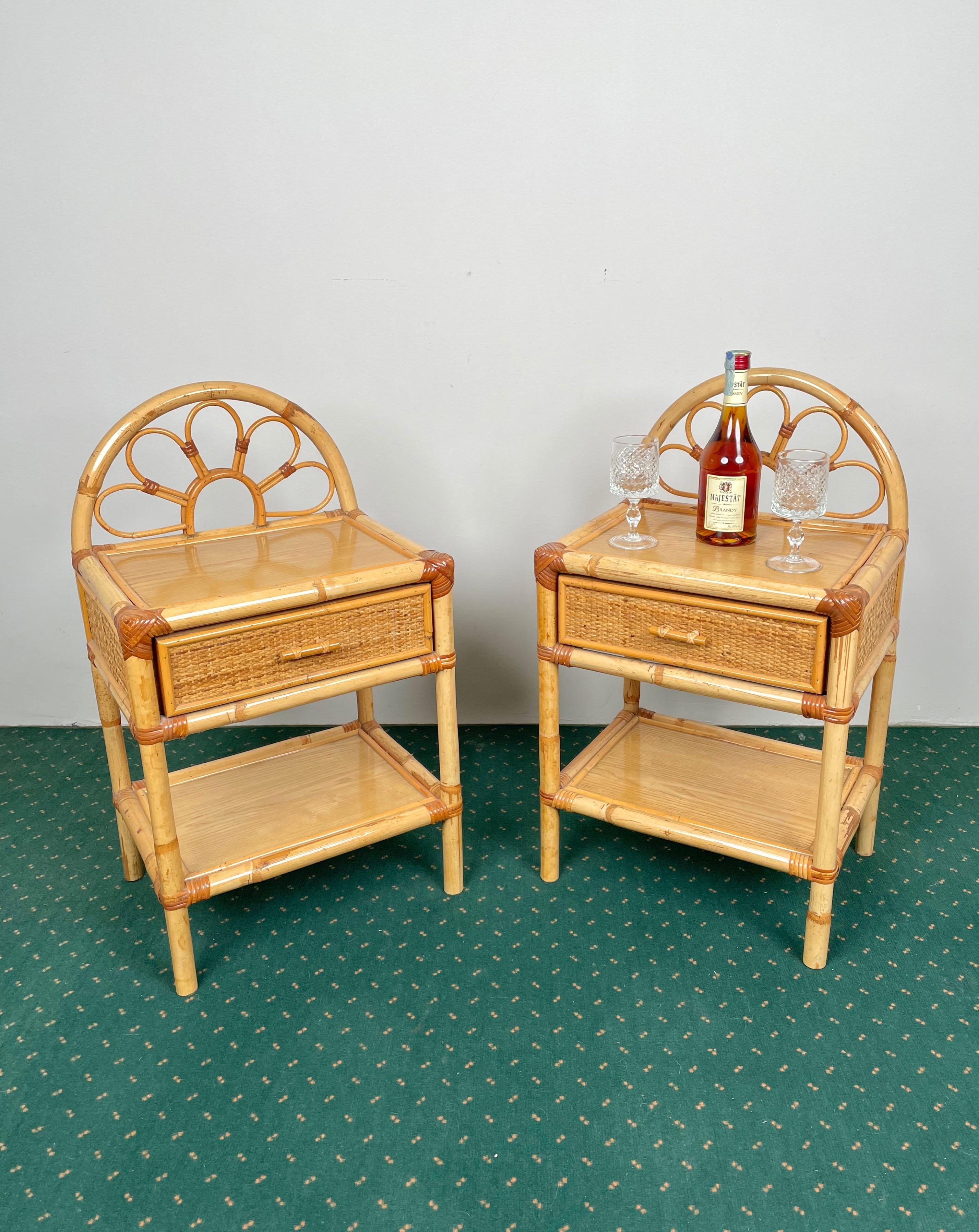 Pair of Bamboo & Rattan Nightstand Drawer Bed Side Tables, Italy, 1970s In Good Condition In Rome, IT