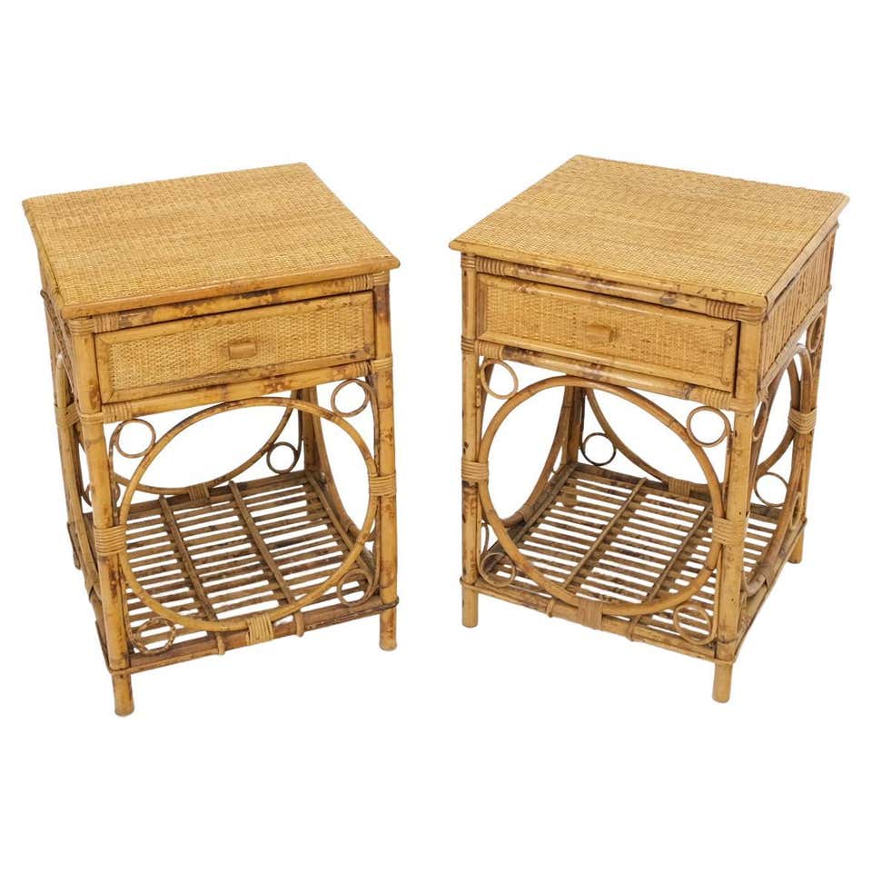 Rattan End Table with Attached Lamp at 1stDibs | vintage table with ...