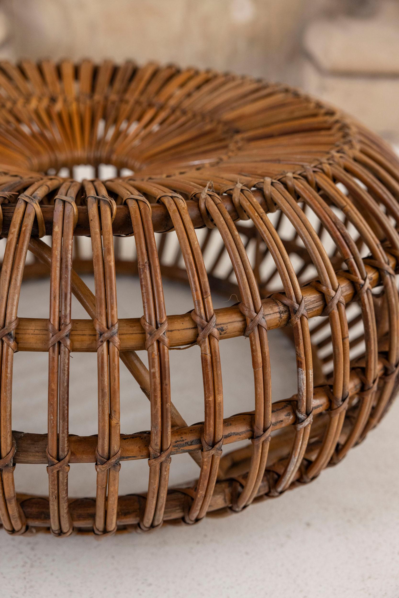 Mid-20th Century Pair of bamboo stools by Ico Parisi for Bonacina, Italy 1960s For Sale