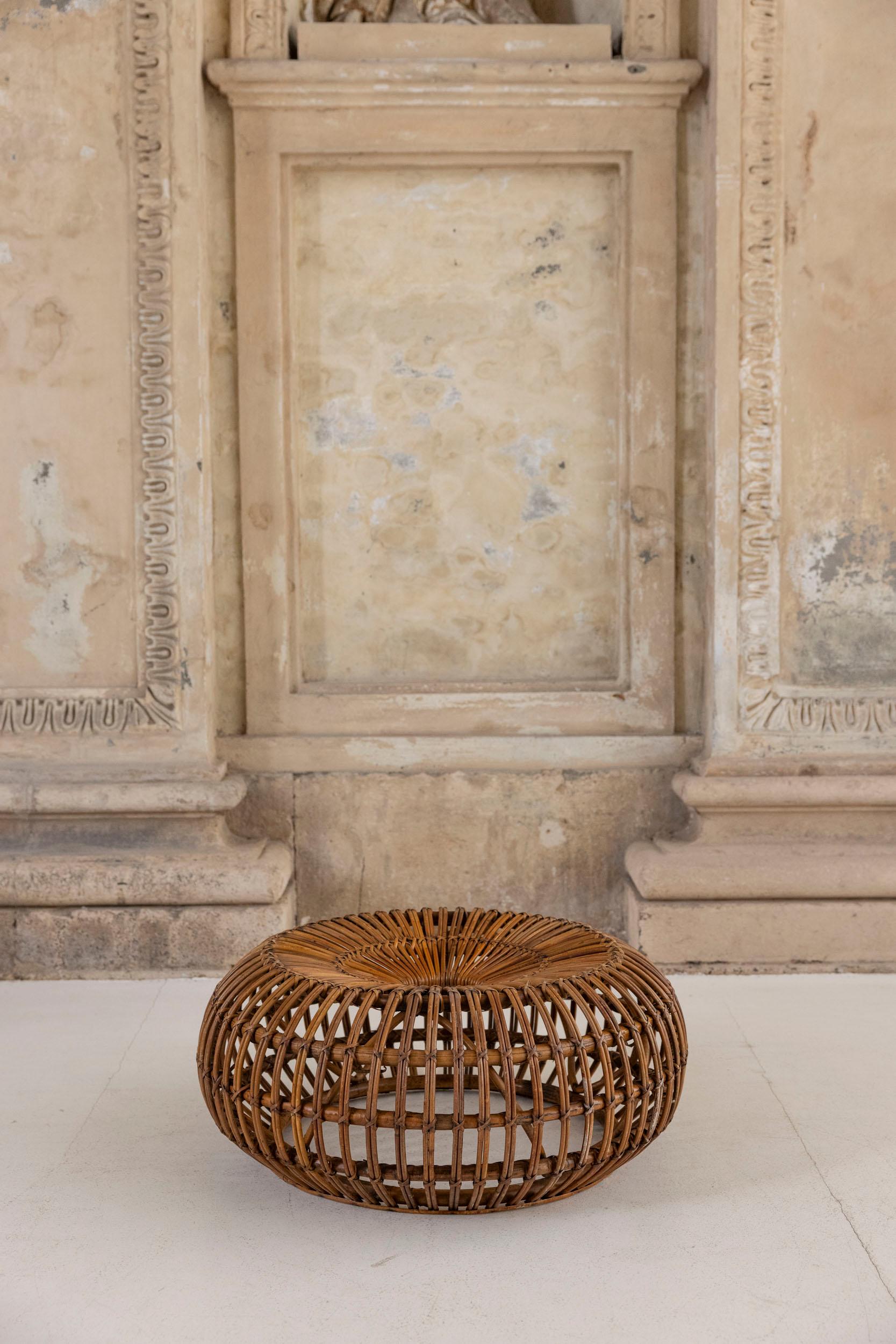 Pair of bamboo stools by Ico Parisi for Bonacina, Italy 1960s For Sale 1