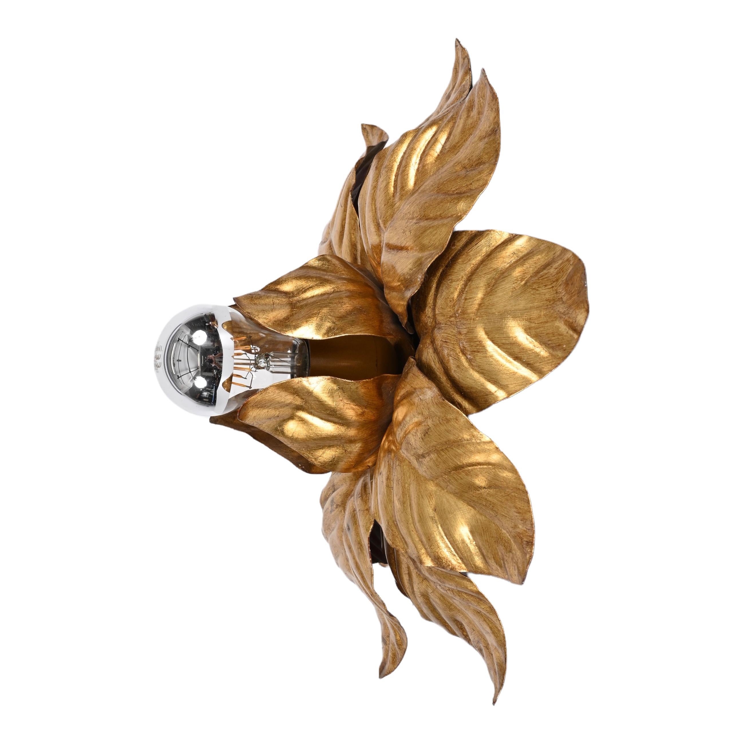 Pair of Banci Firenze MidCentury Gilded Iron Flower Shaped Italian Sconces 1970s For Sale 8