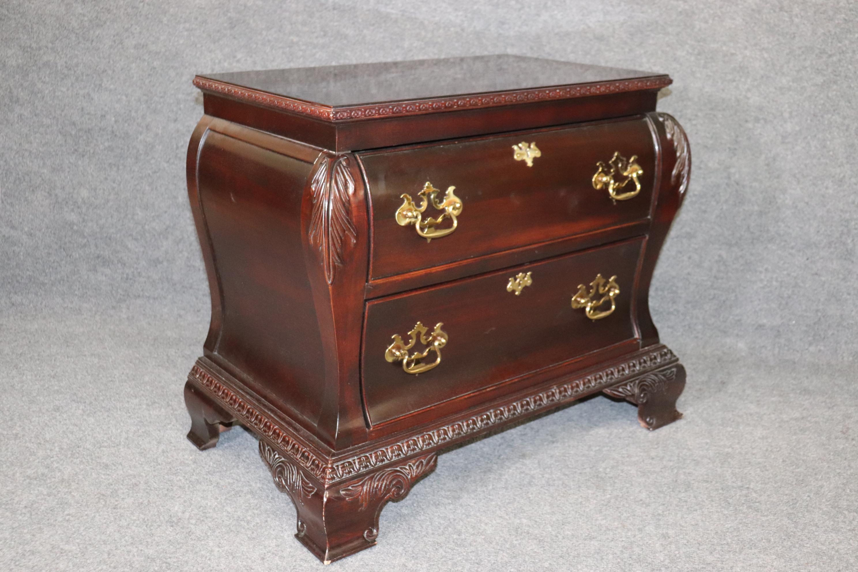 Pair of Banded Mahogany Chippendale Bombe Rococo Style Century Nightstands 6