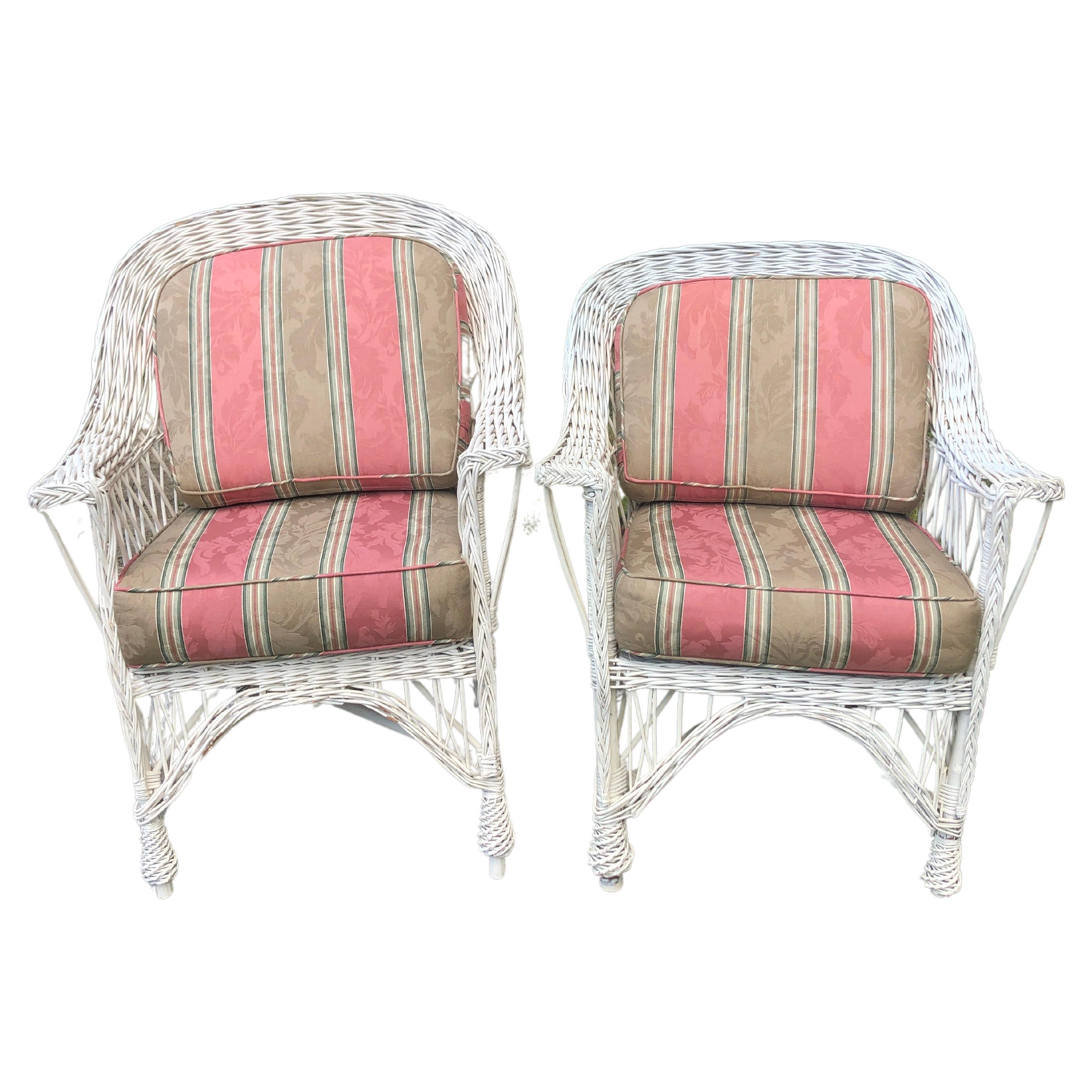 Pair of Bar Harbor White Wicker Armchairs For Sale
