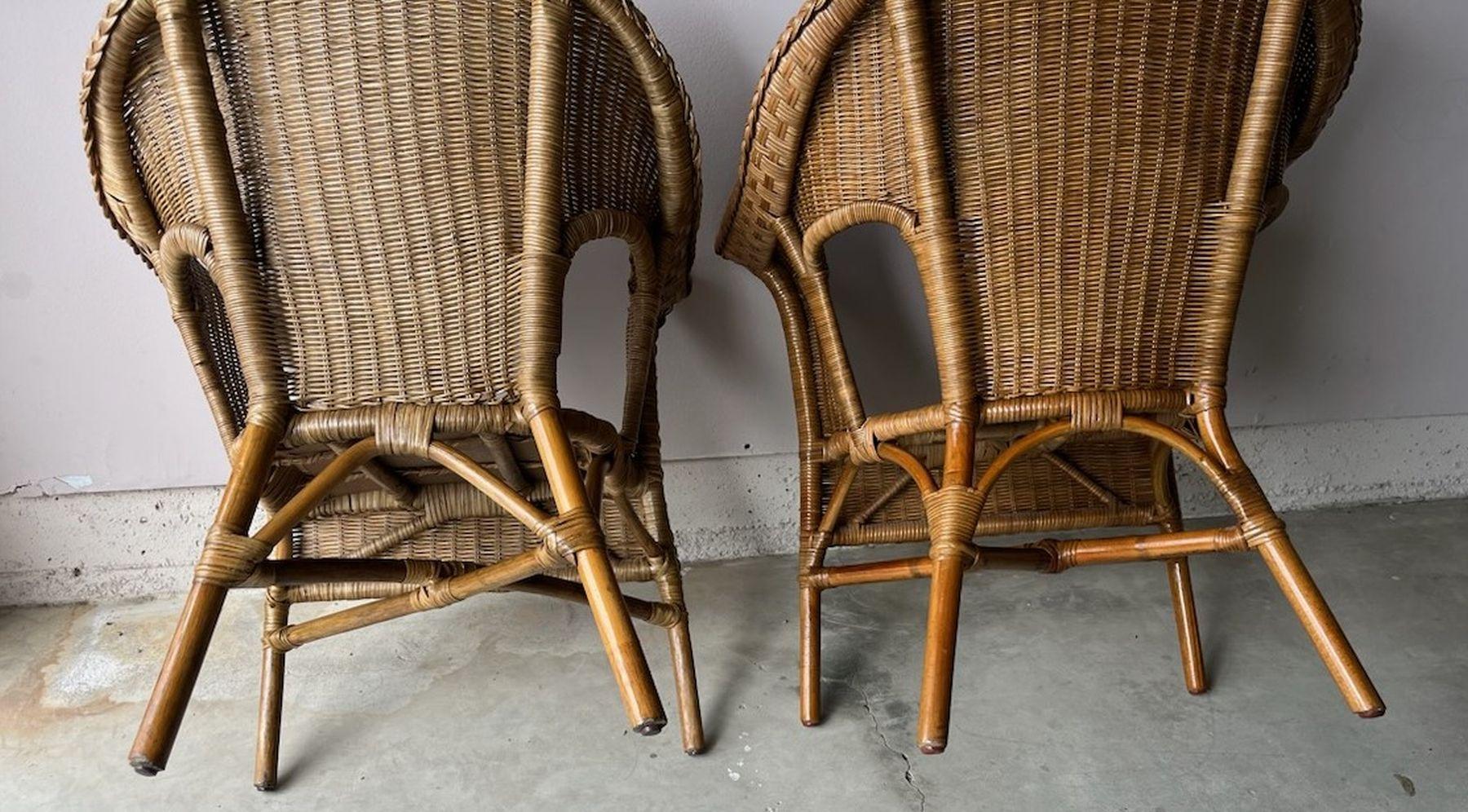 Pair of Bar Harbor Wicker Chairs 2