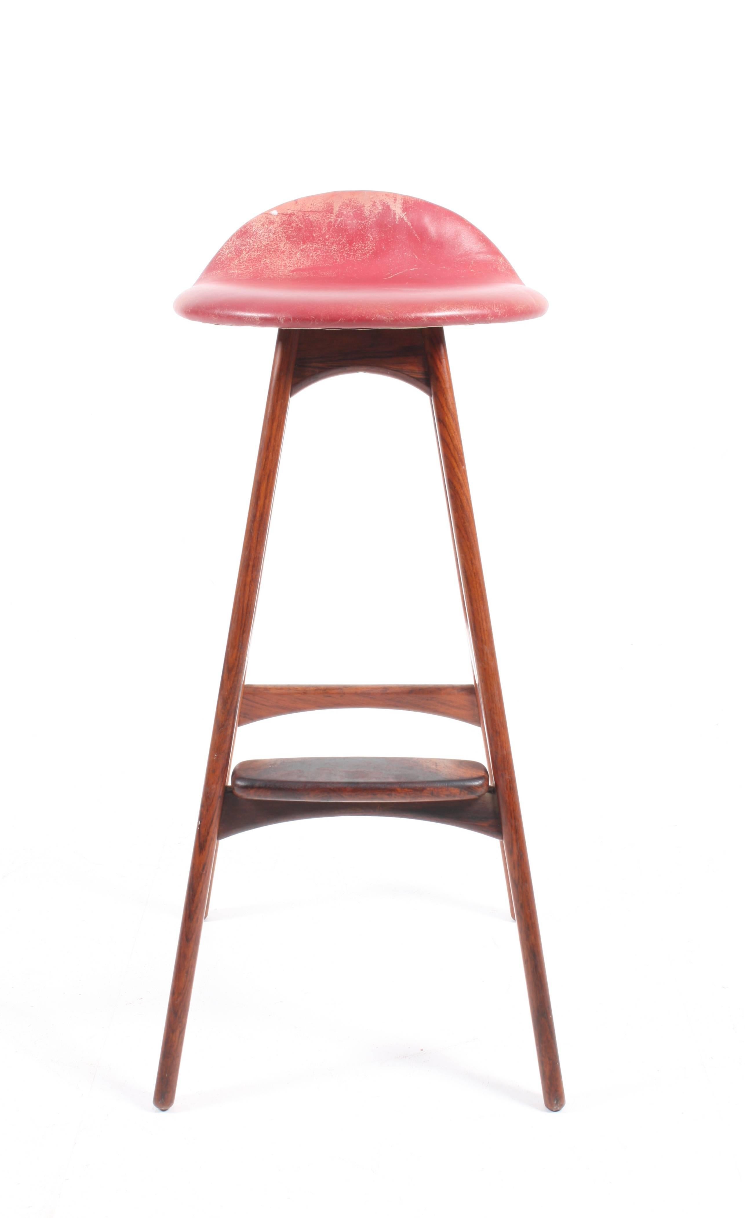 Pair of Bar Stools by Erik Buch In Excellent Condition In Lejre, DK