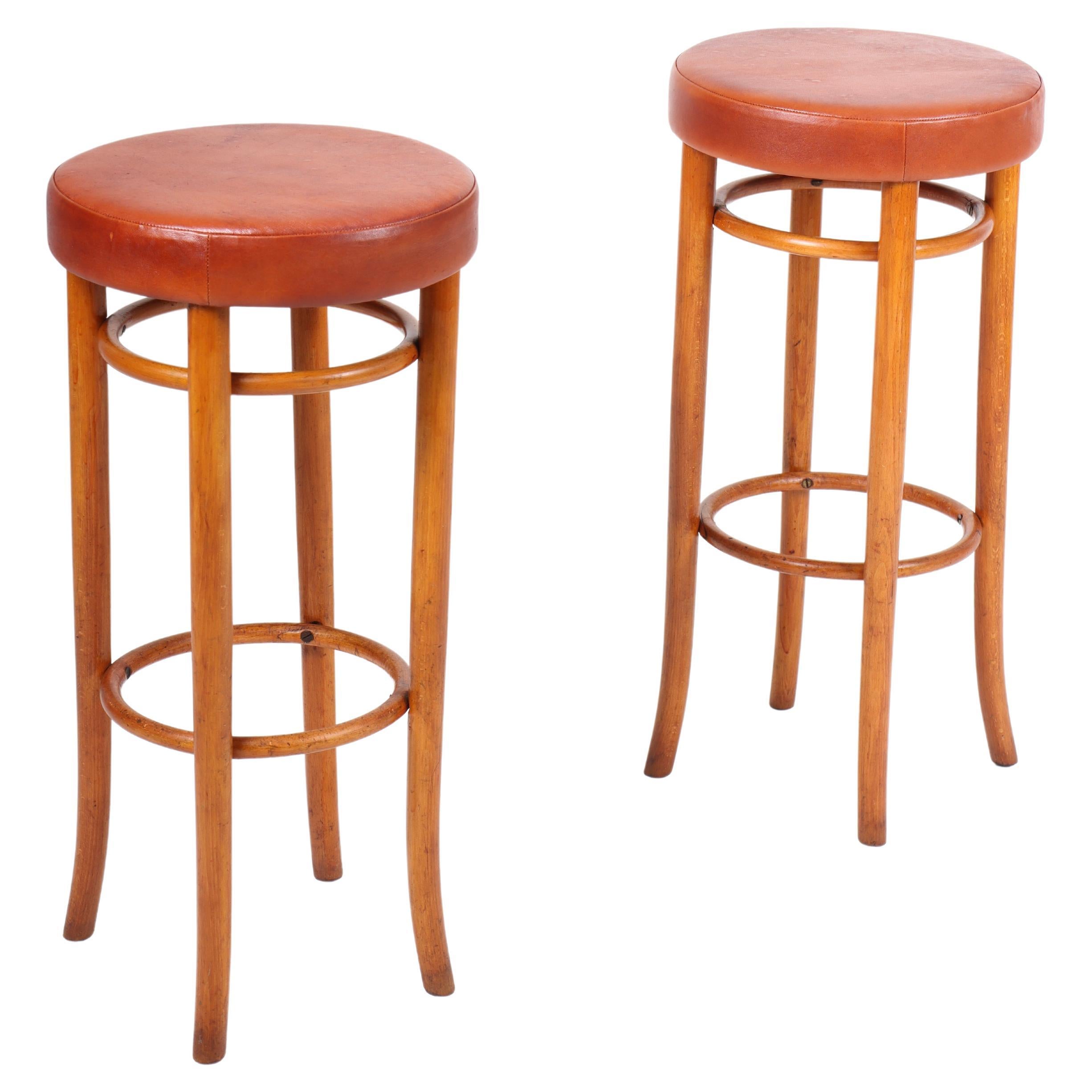 Pair of Bar Stools in Beech and Patinated Leather by Fritz Hansen, 1940s
