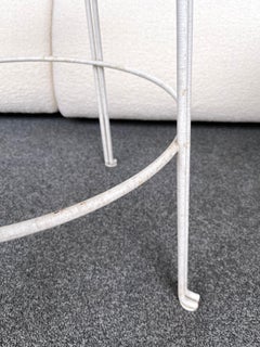 Pareja de taburetes de bar de metal perforado de Maurizio Tempestini, Italia, años 50