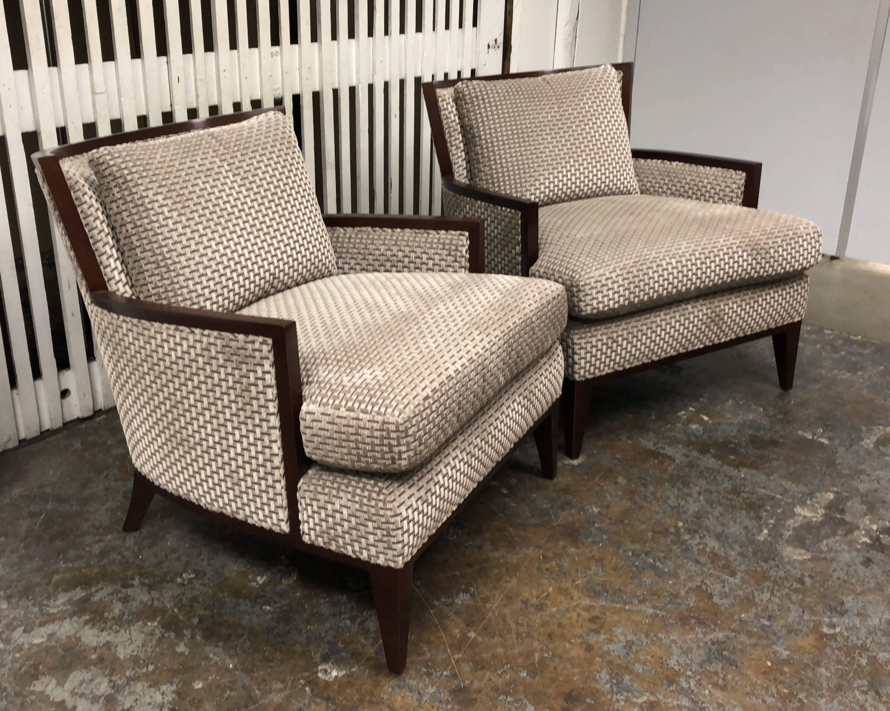 American Pair of Barbara Barry California Lounge Chairs for Baker Furniture For Sale