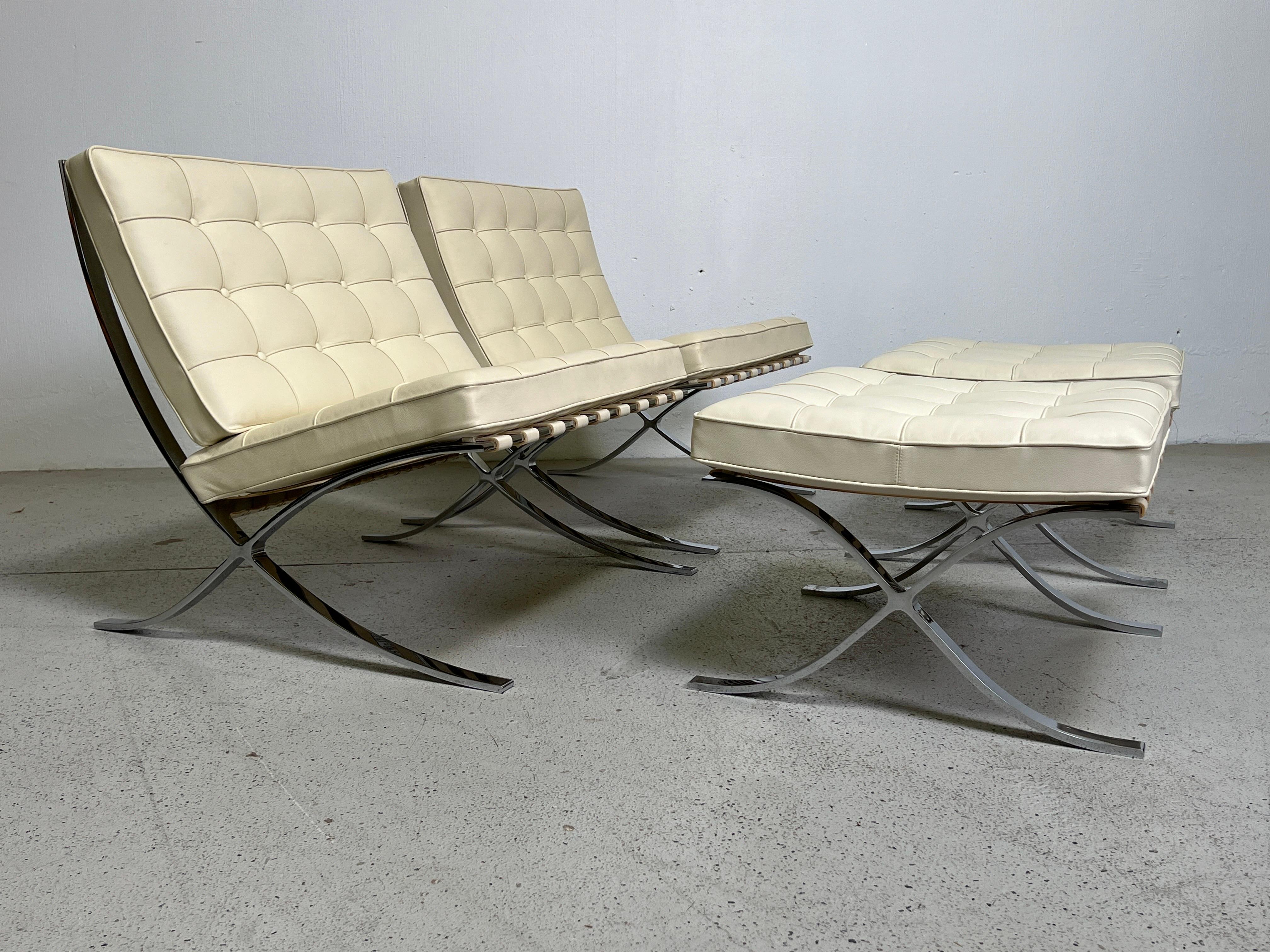 Pair of Barcelona Chairs and Ottomans by Mies van den Rohe for Knoll For Sale 7