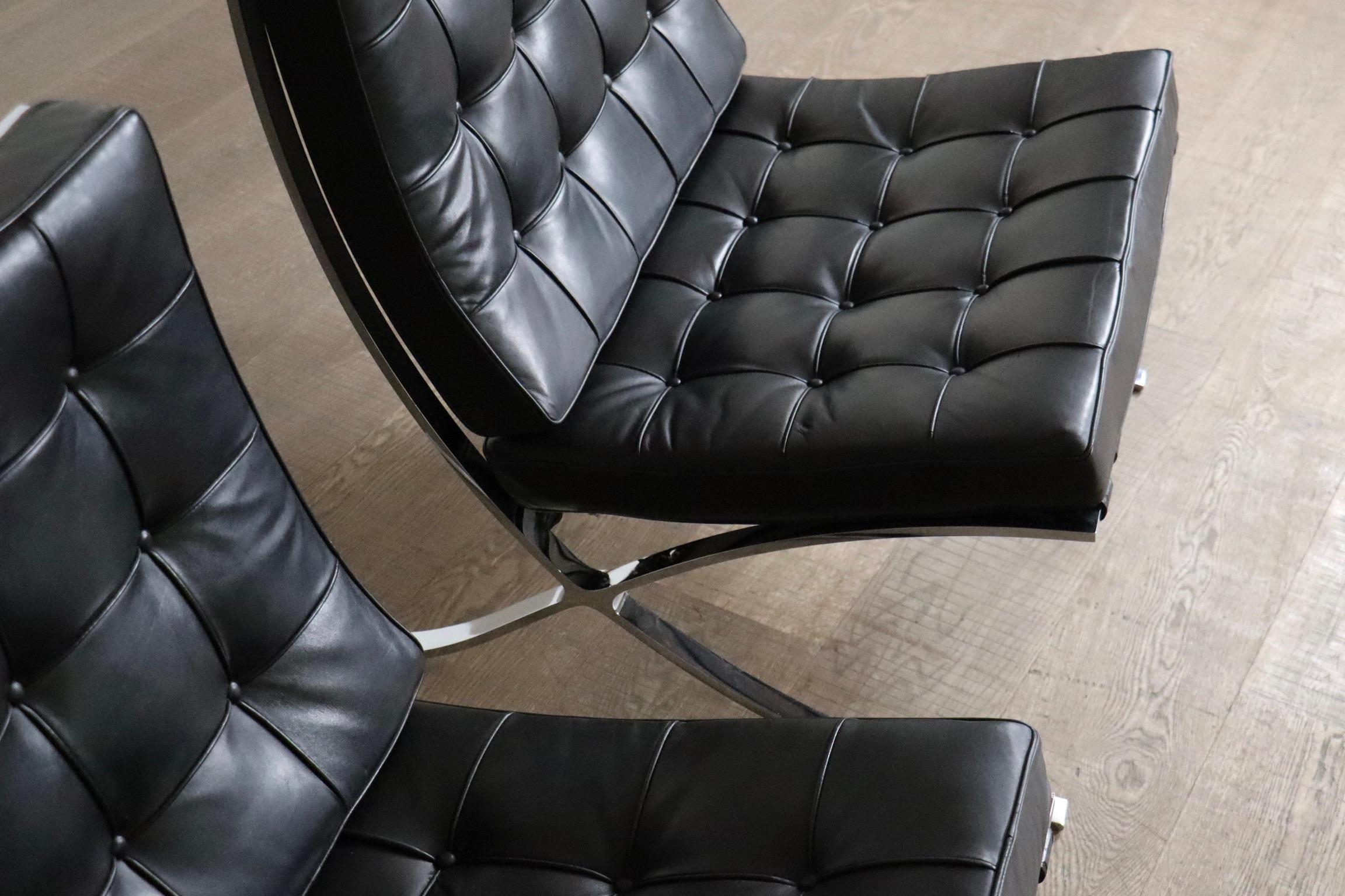 Pareja de sillas Barcelona de Ludwig Mies van der Rohe para Knoll, años 60 en venta 2