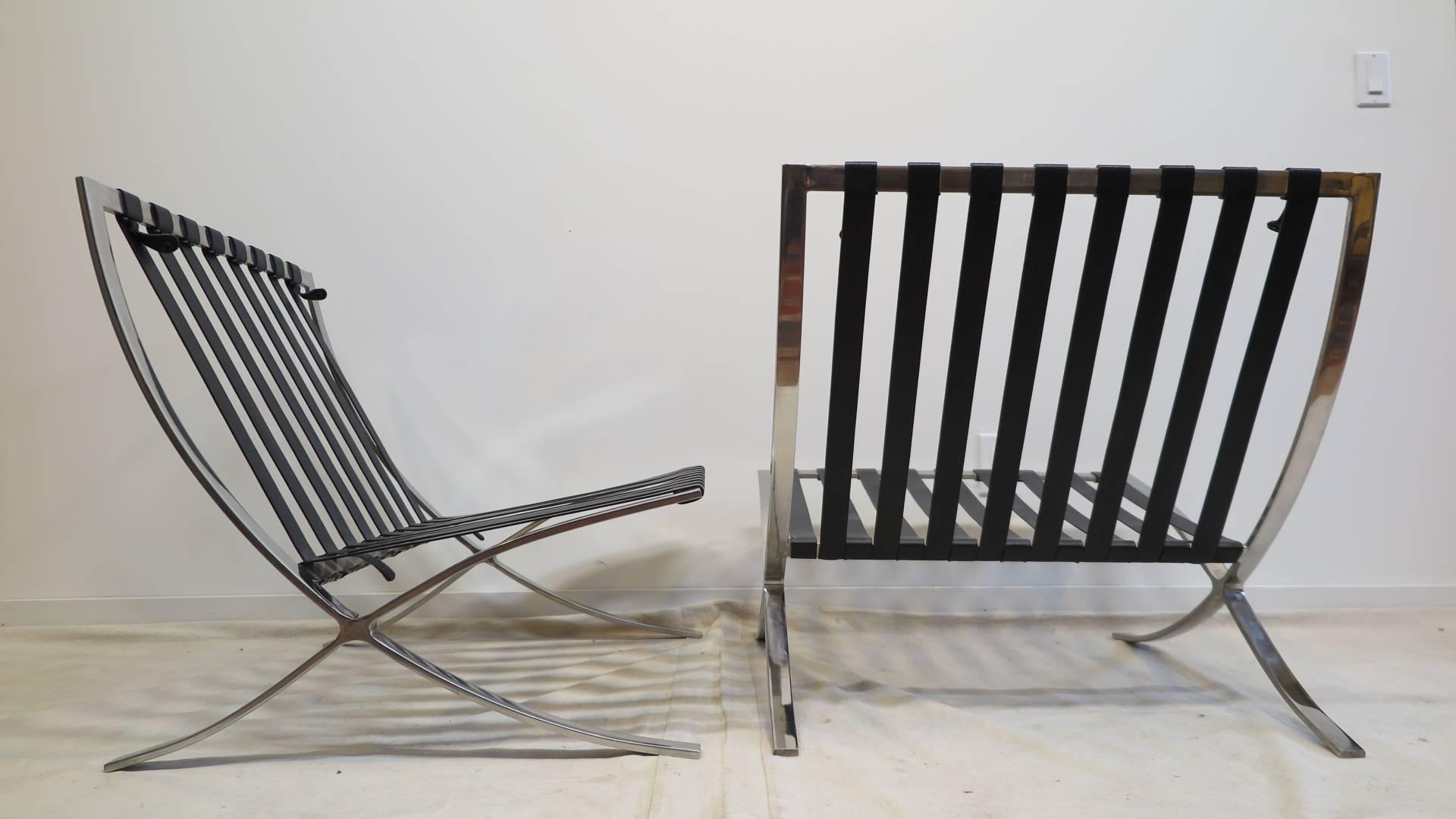 Pair of Barcelona Chairs 1