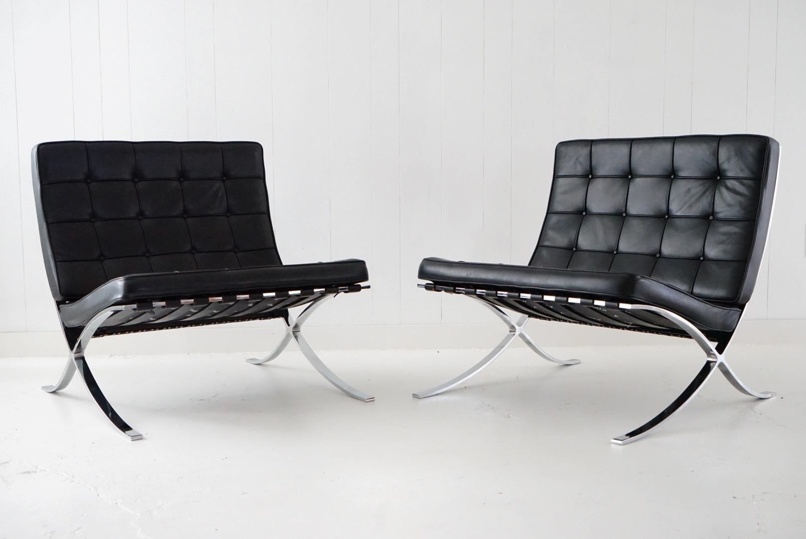 Mid-Century Modern Pair of Barcelona Lounge Chairs by Mies van der Rohe for Knoll Studios, Signed