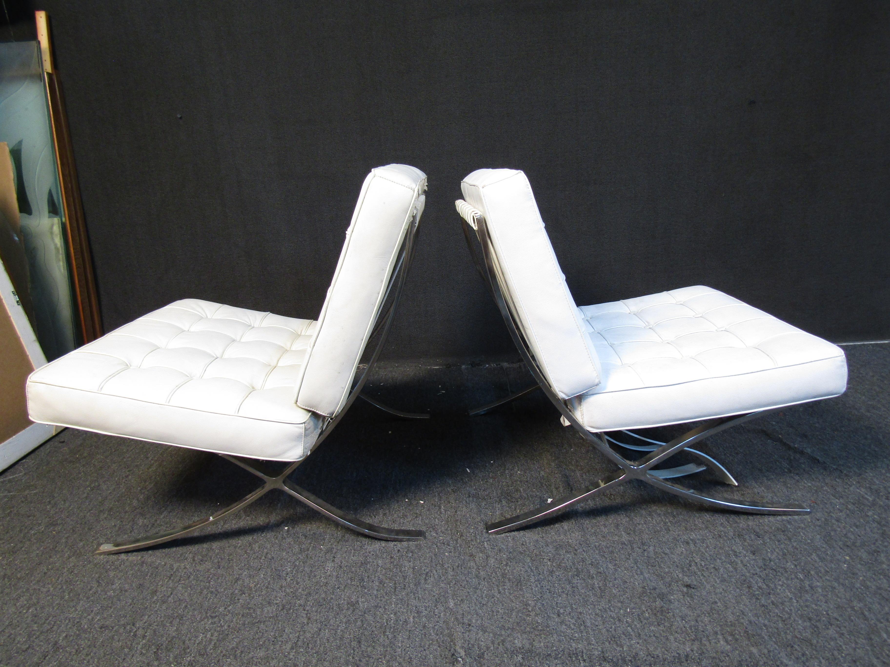 Pair of Barcelona Style Lounge Chairs For Sale 2