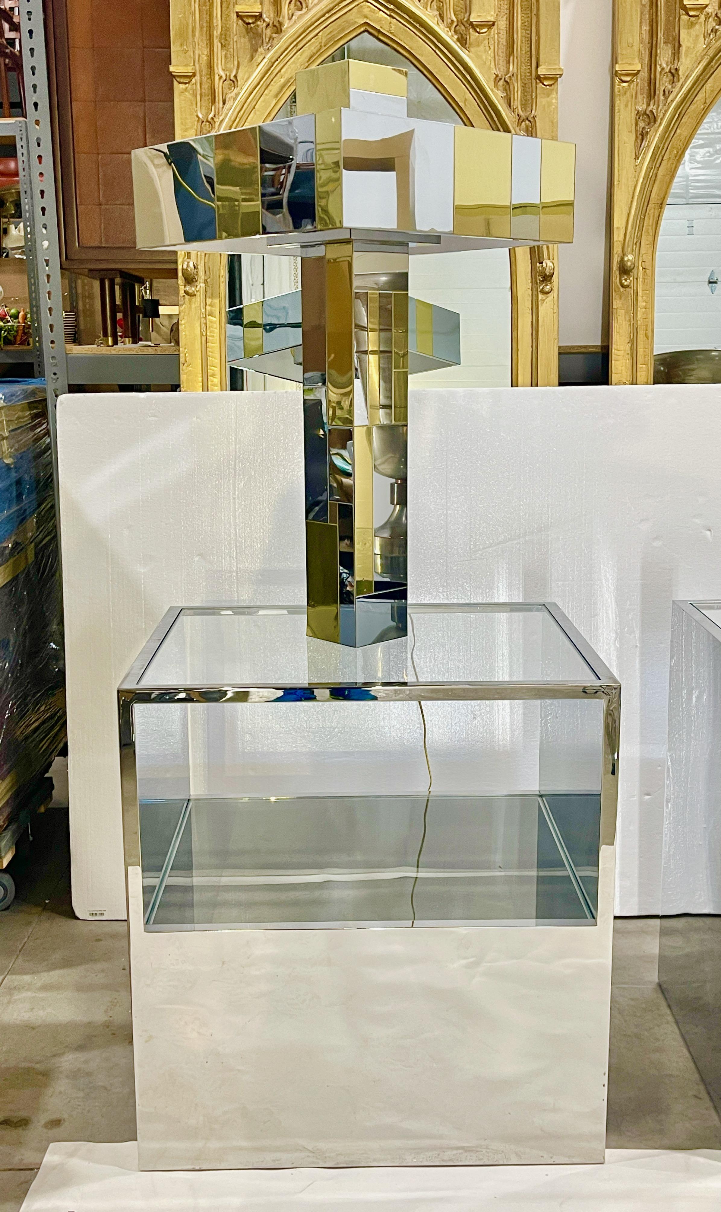 Pair of Barney's ex-Display Stands by Peter Marino In Good Condition For Sale In Hanover, MA