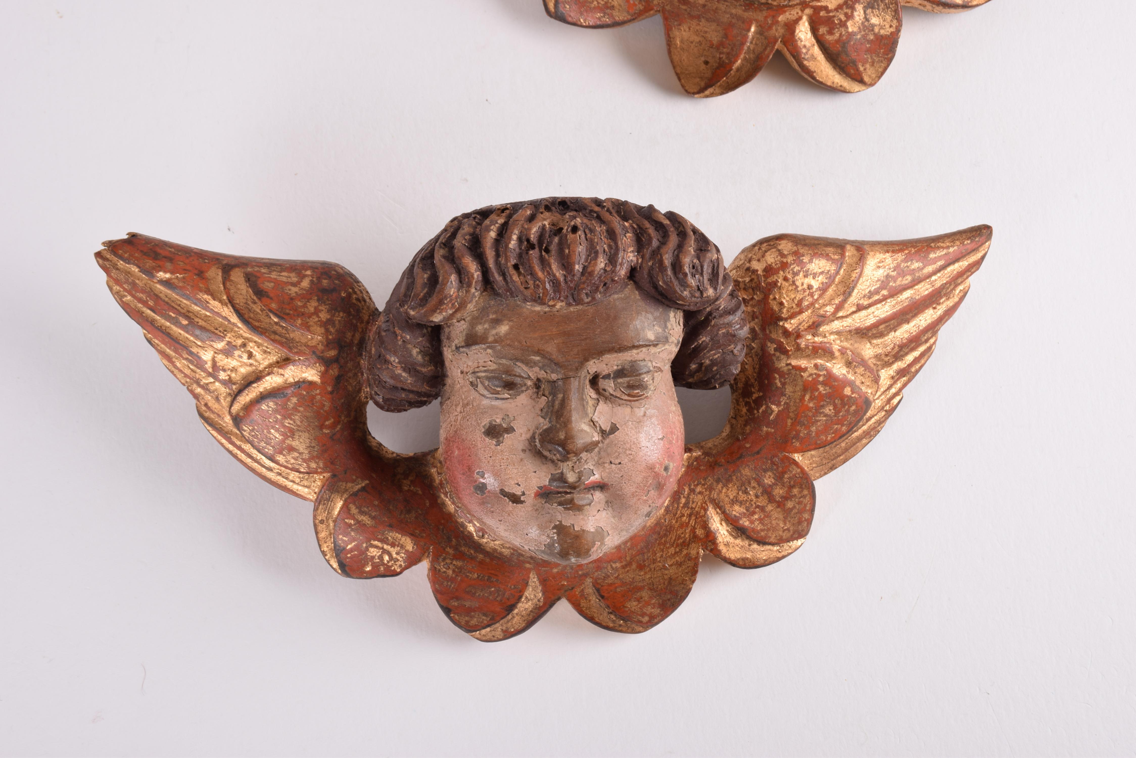 Pair of Baroque Putti Cherubs, Polychrome & Gilt Wood, French Pyrenees ca 1700 For Sale 1