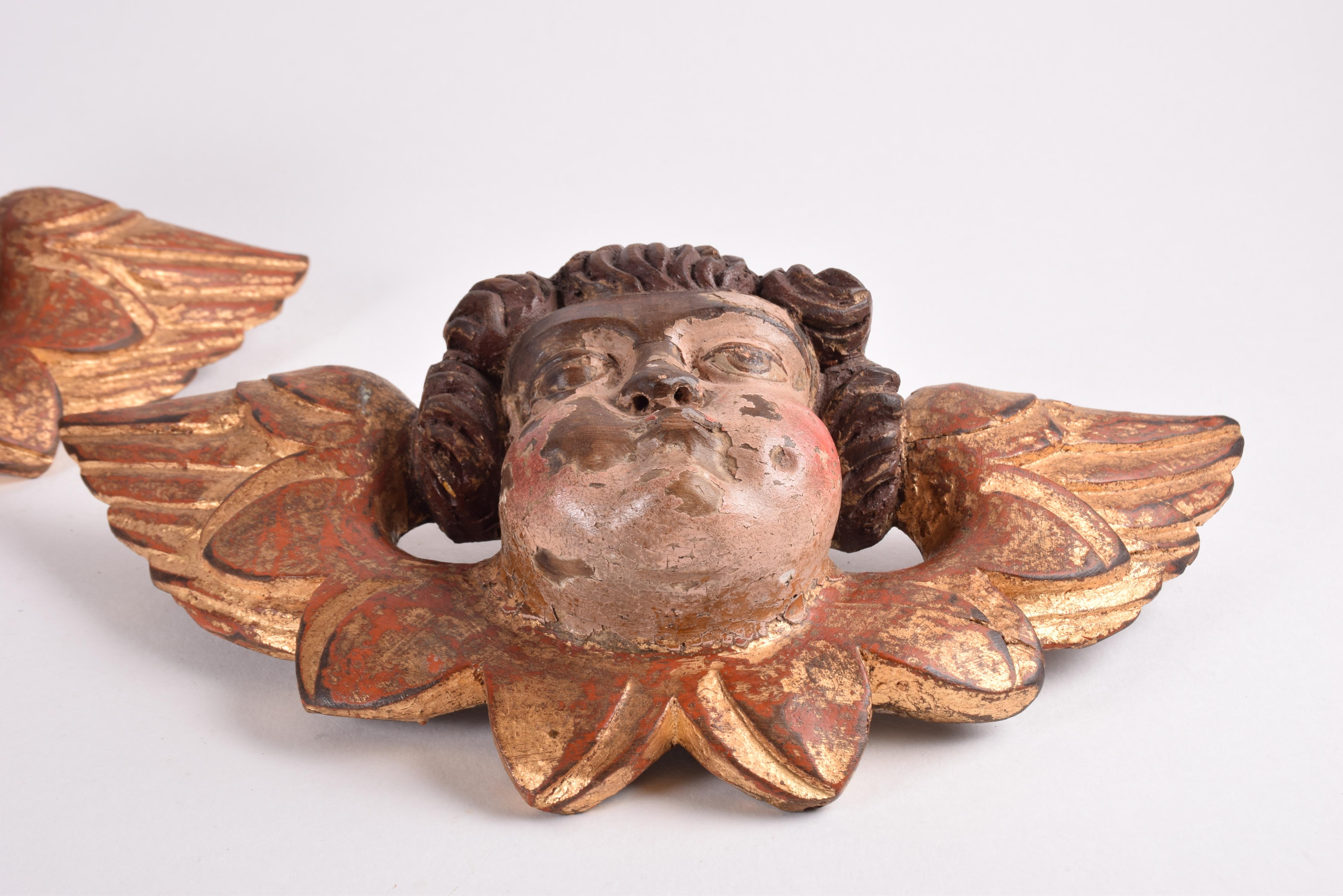 Pair of Baroque Putti Cherubs, Polychrome & Gilt Wood, French Pyrenees ca 1700 For Sale 4