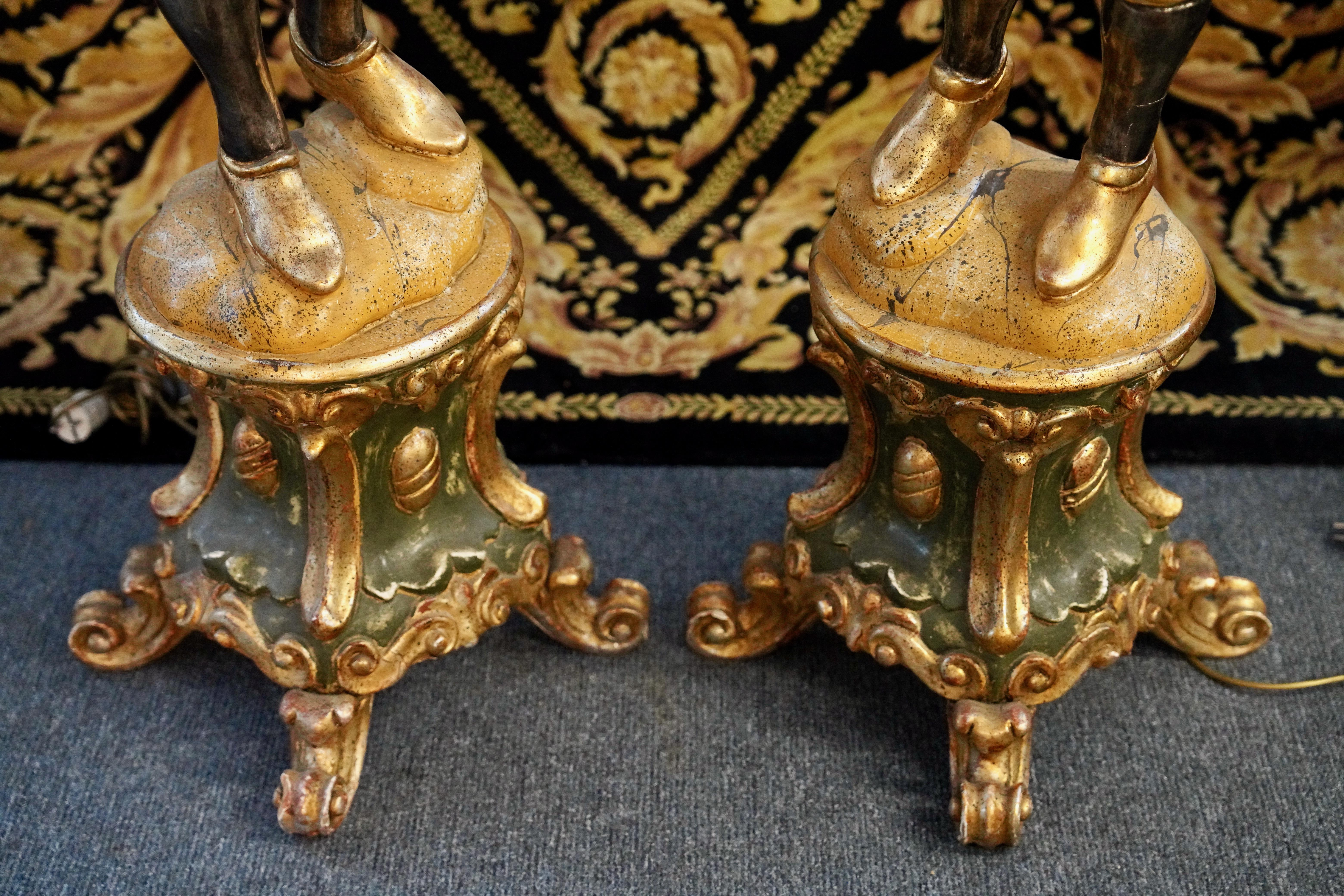 Coppia di lampade da terra in stile barocco, figure di candelieri veneziani in vendita 1