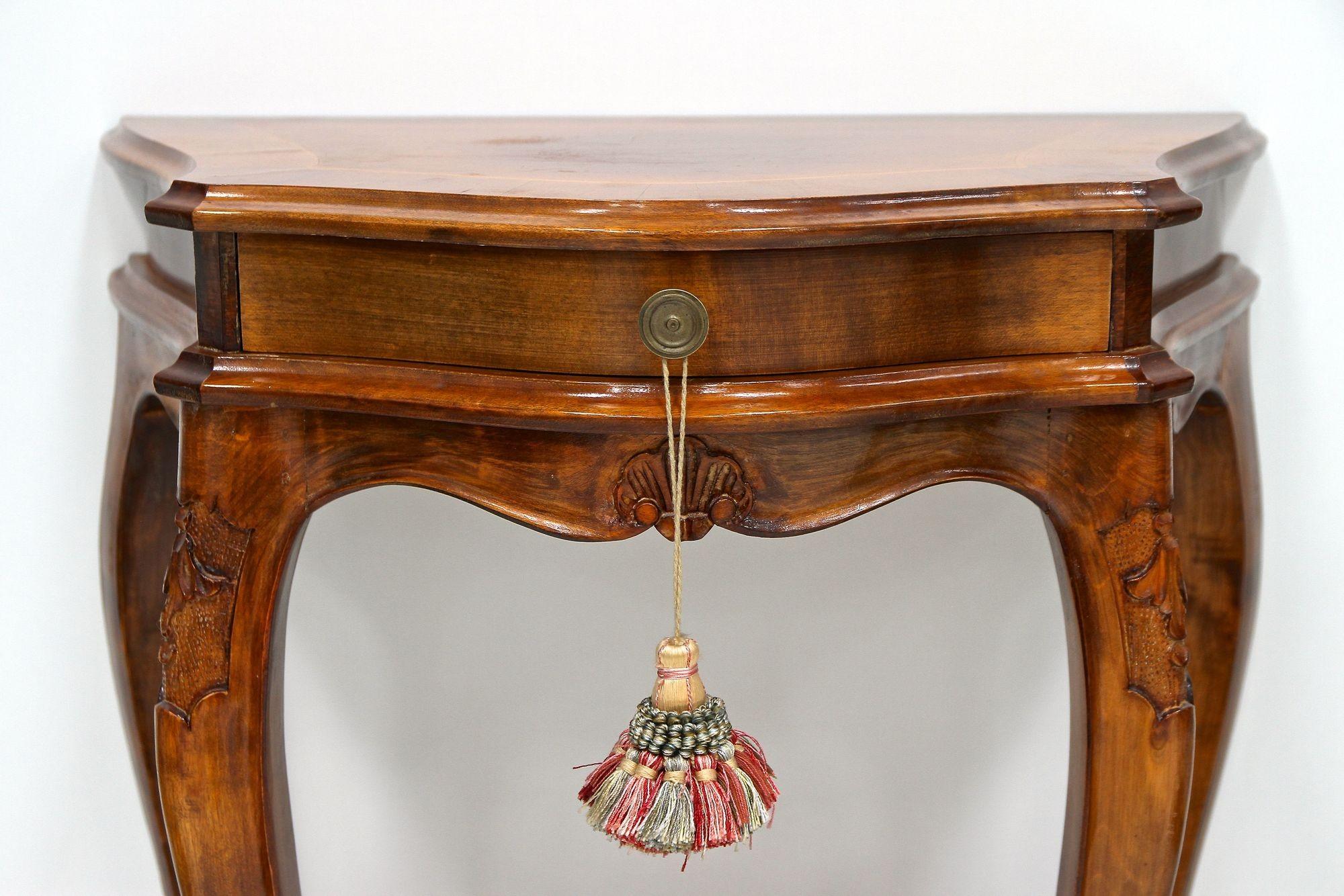 Pair Of Baroque Style Nightstands/ Console Tables, Nutwood Carved, IT ca. 1950 For Sale 12