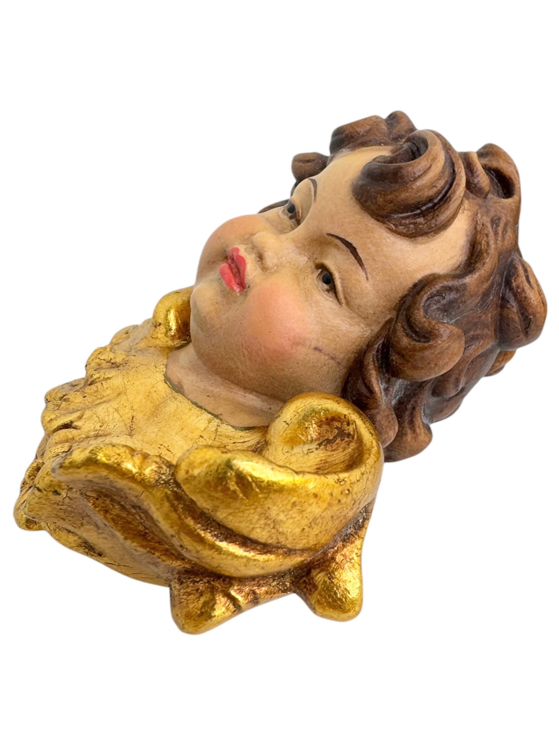 Hand-Carved Pair of Baroque Style Wood Carved Cherub Angel Heads, Vintage Anri Italy, 1970s For Sale