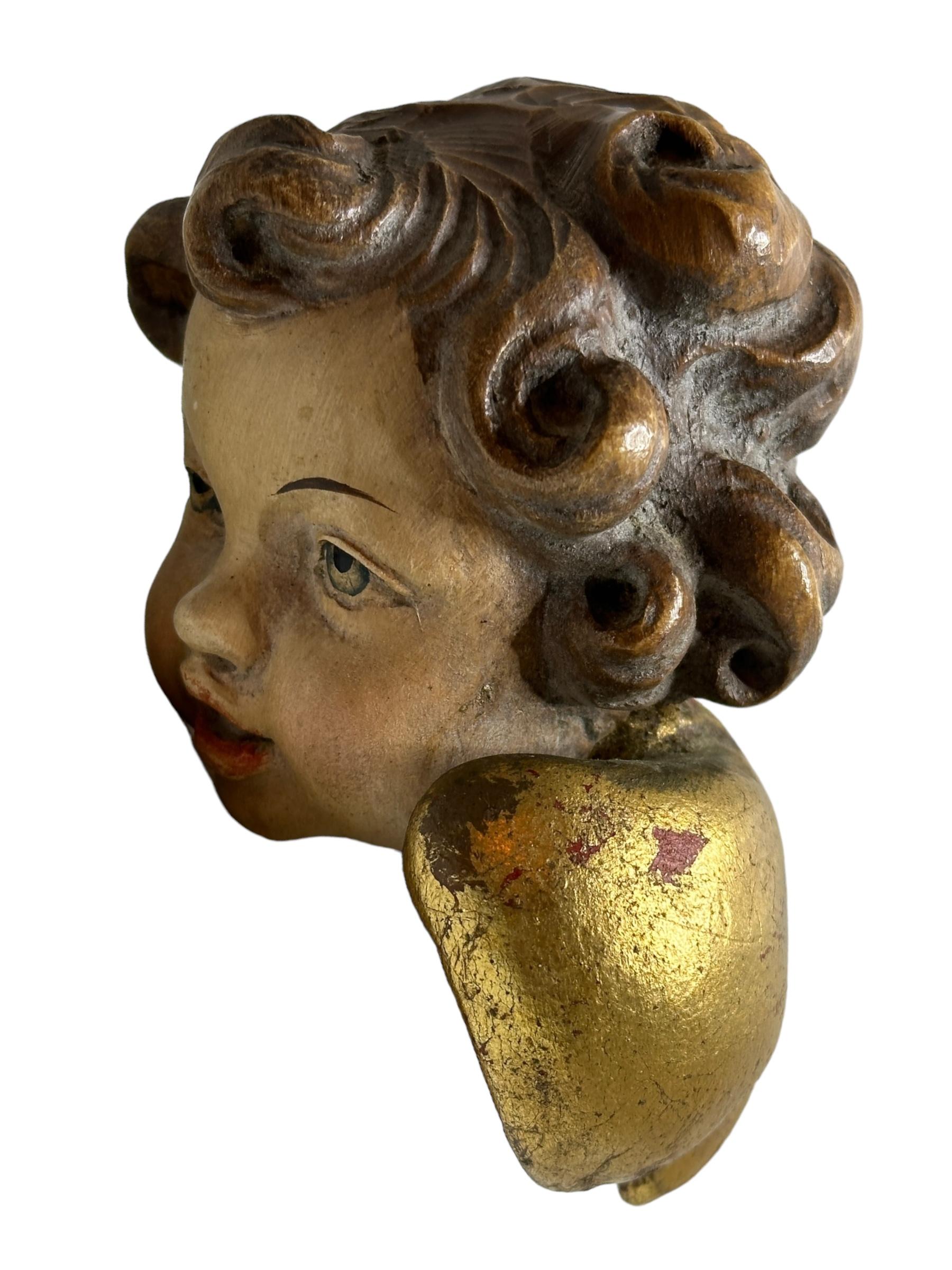 Pair of Baroque Style Wood Carved Cherub Angel Heads, Vintage German, 1930s For Sale 4