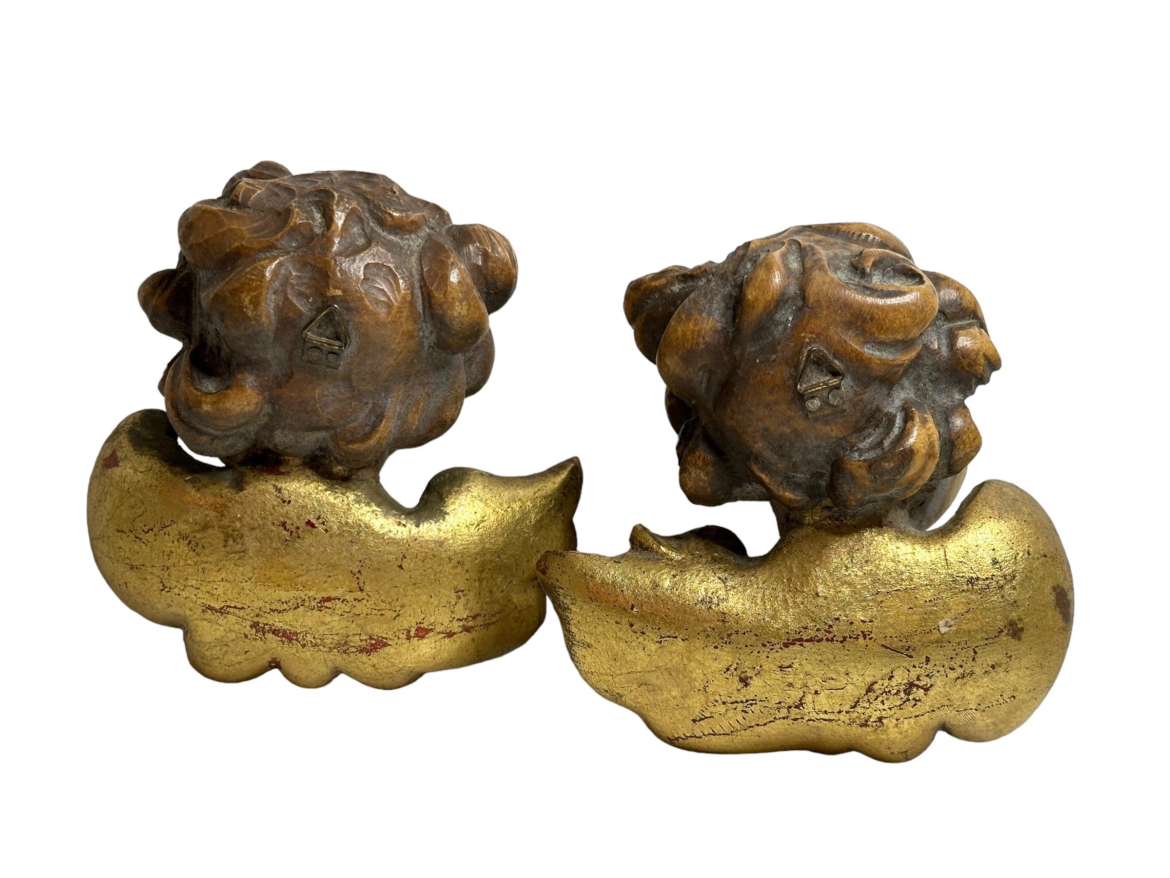 Mid-20th Century Pair of Baroque Style Wood Carved Cherub Angel Heads, Vintage German, 1930s For Sale